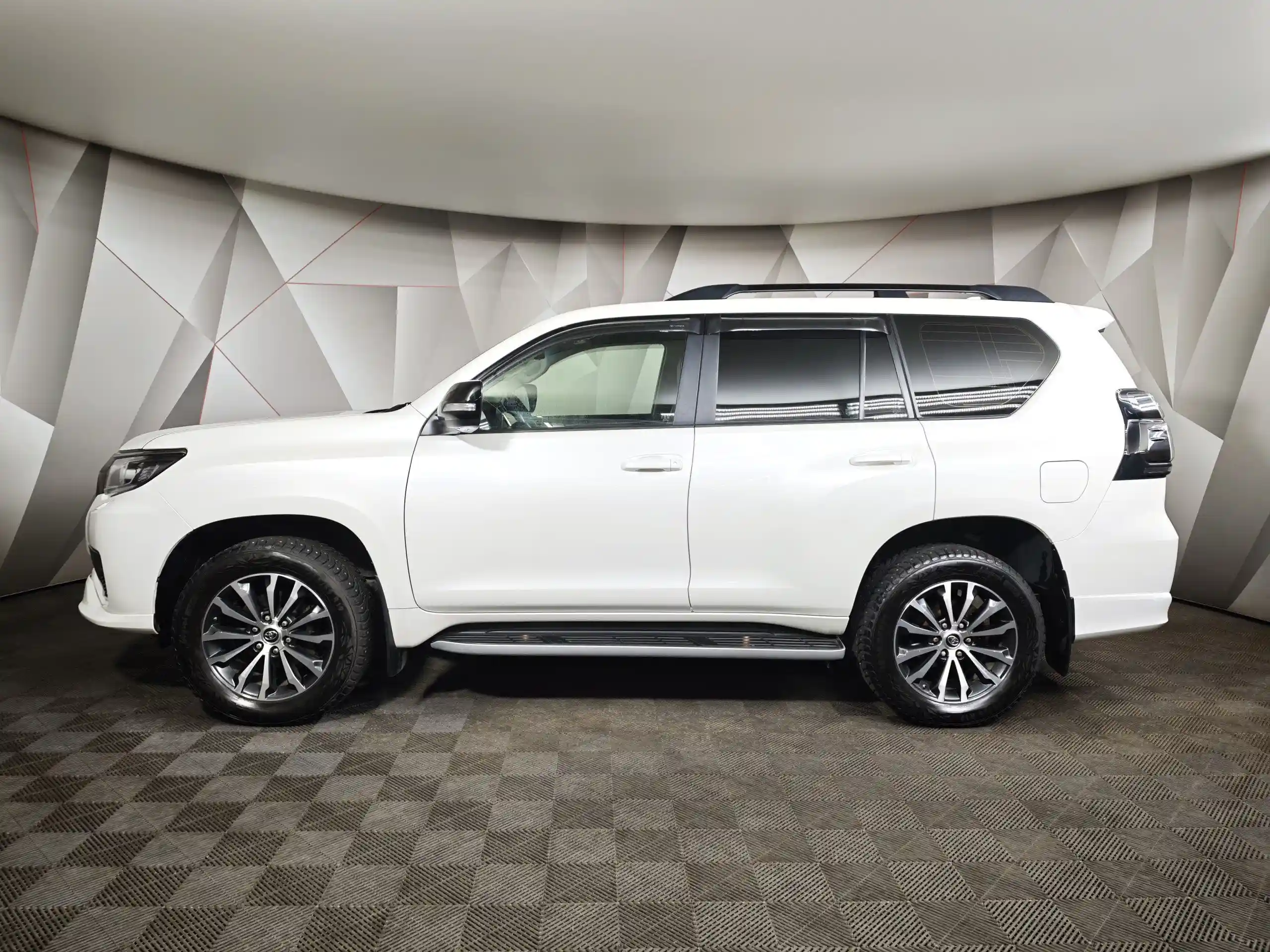 Toyota Land Cruiser Prado 2021