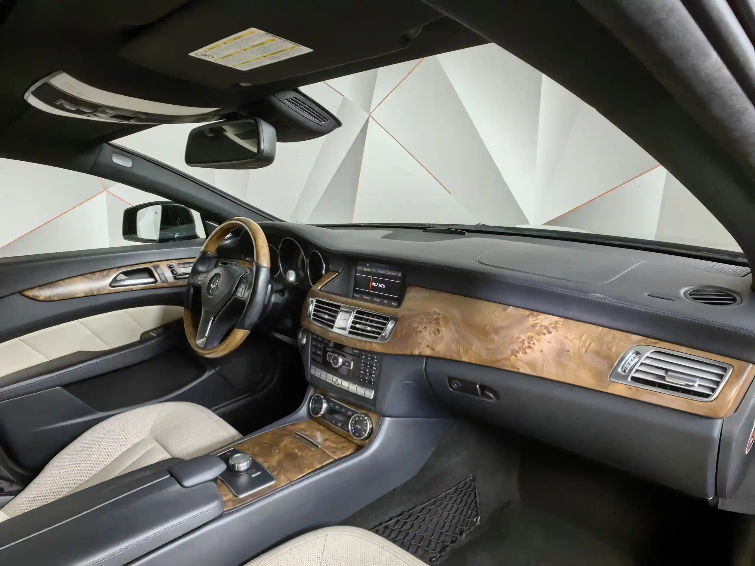 Mercedes-Benz CLS 2011