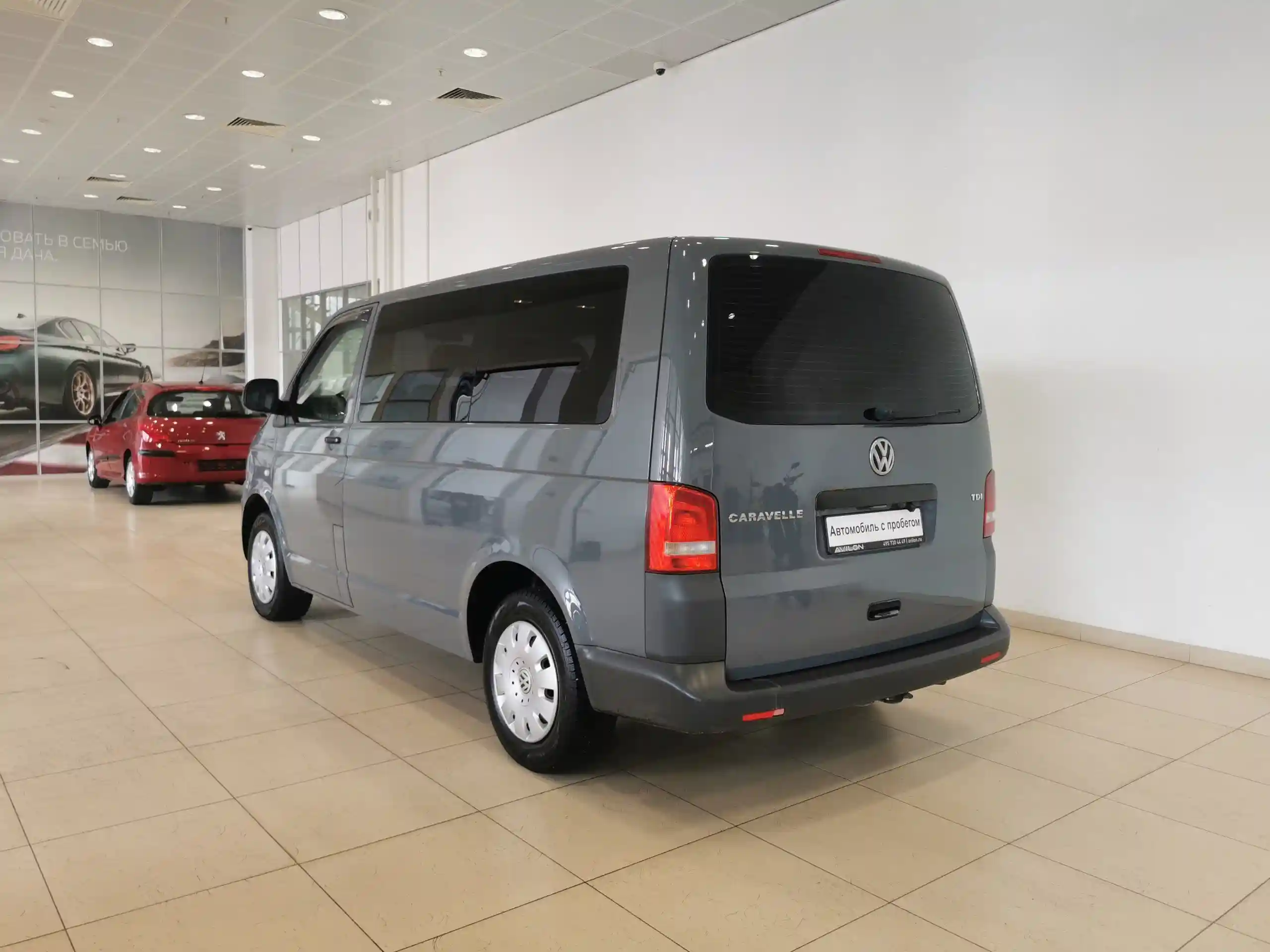 Volkswagen Caravelle 2011