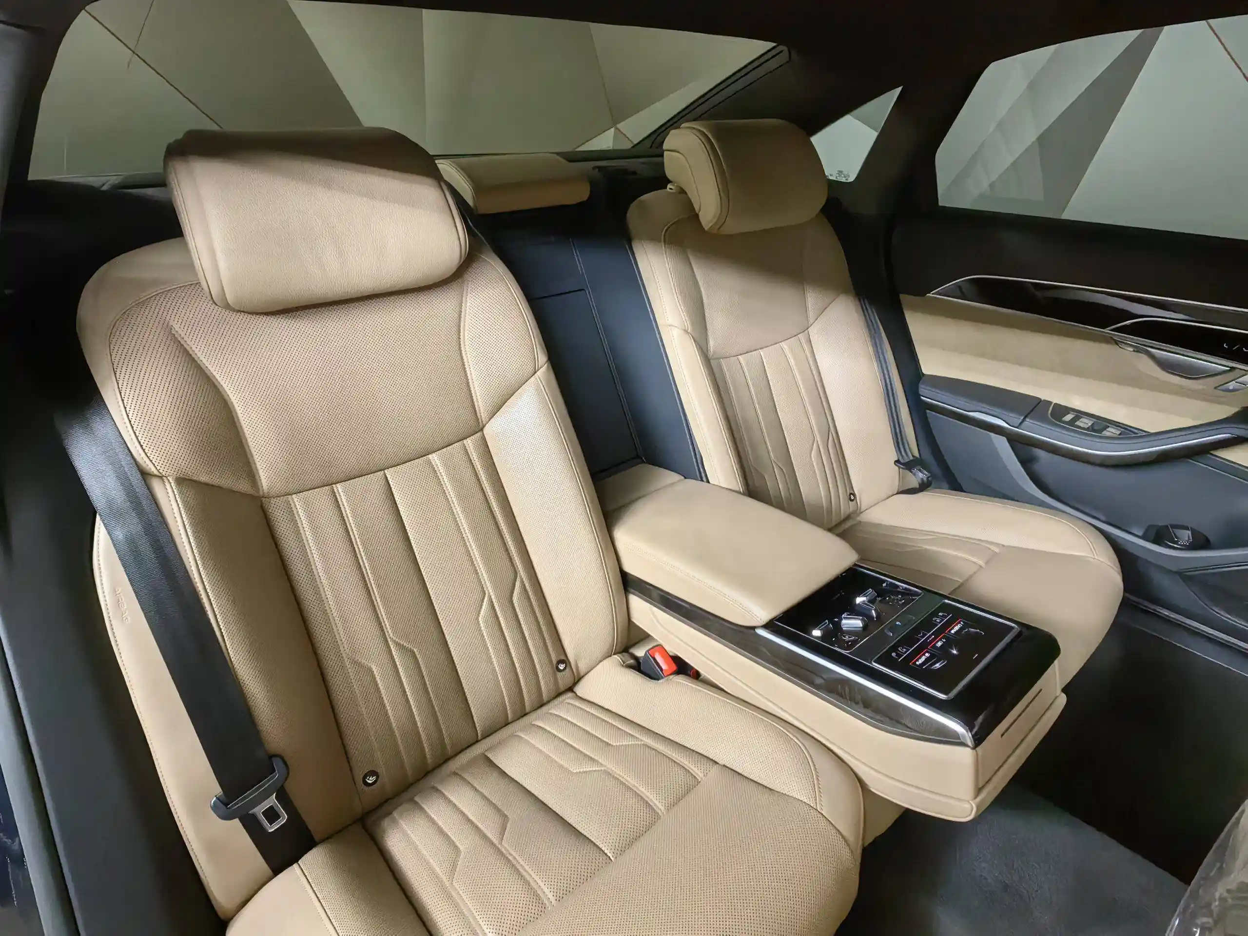 Audi A8 2019