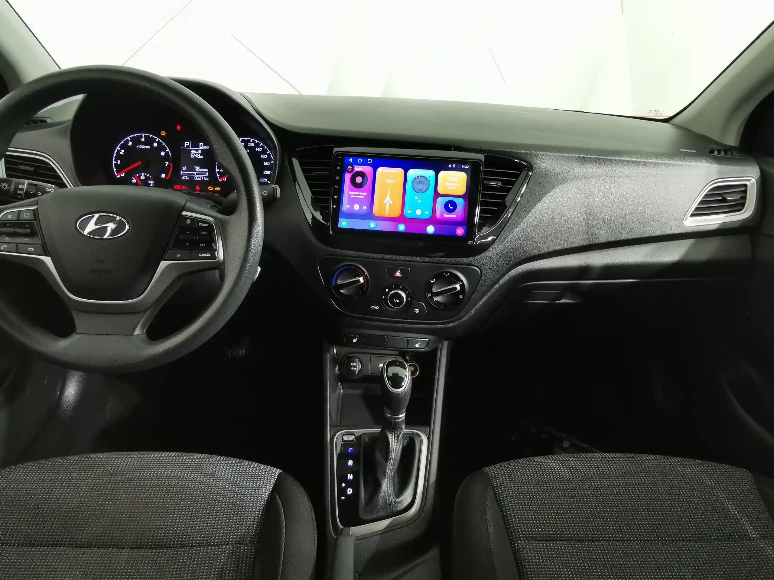 Hyundai Solaris 2021