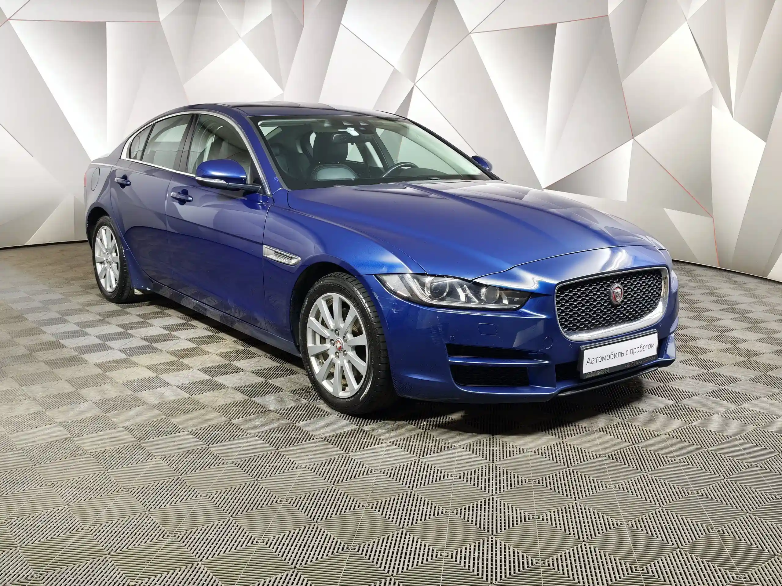 Jaguar XE 2015