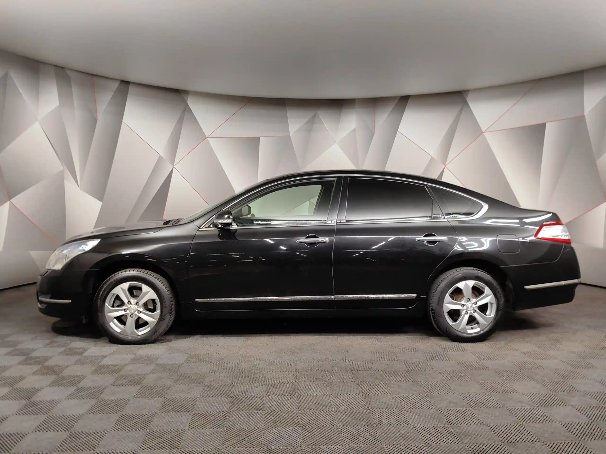 Nissan Teana 2011