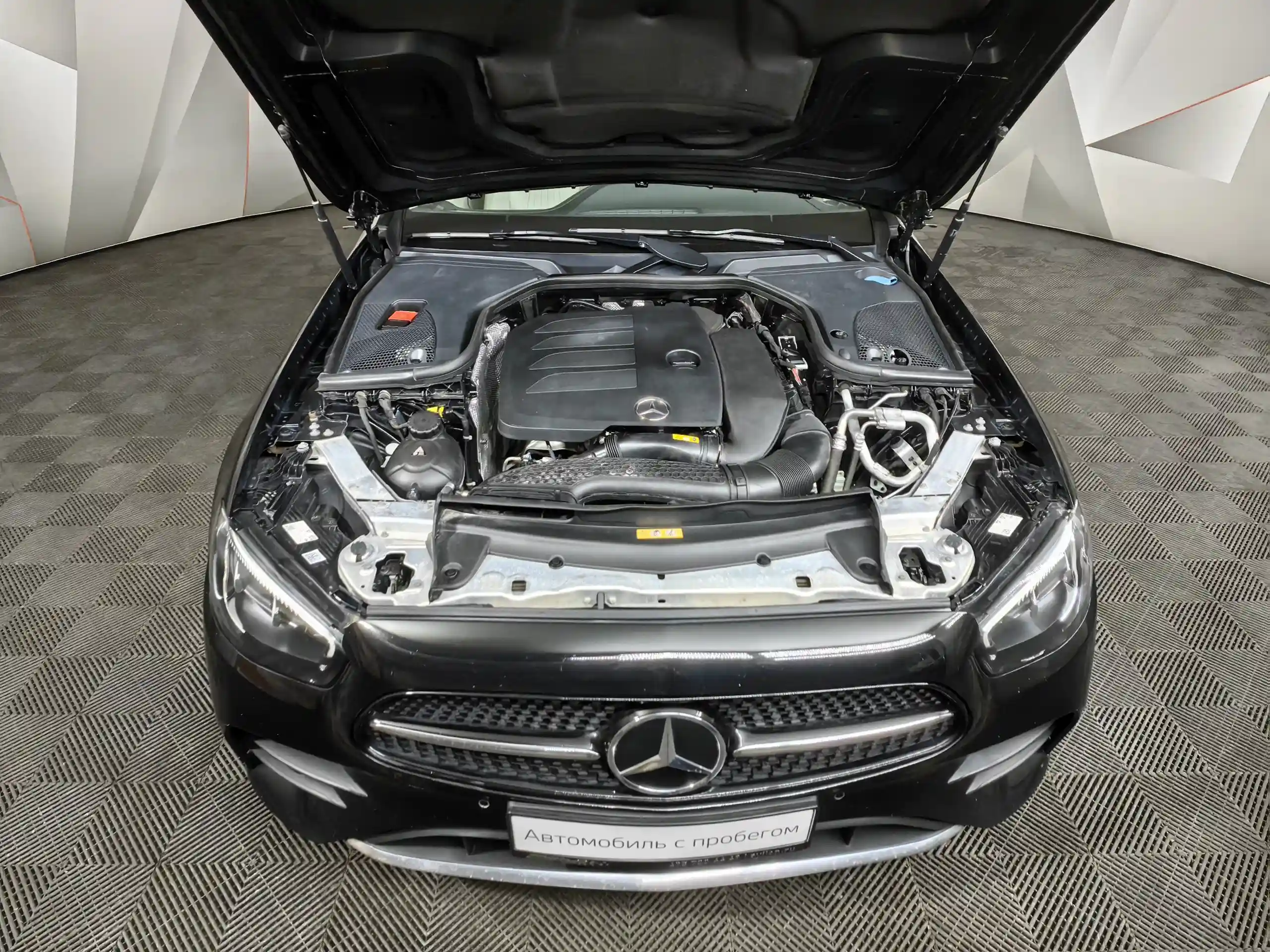 Mercedes-Benz E-Класс 2021