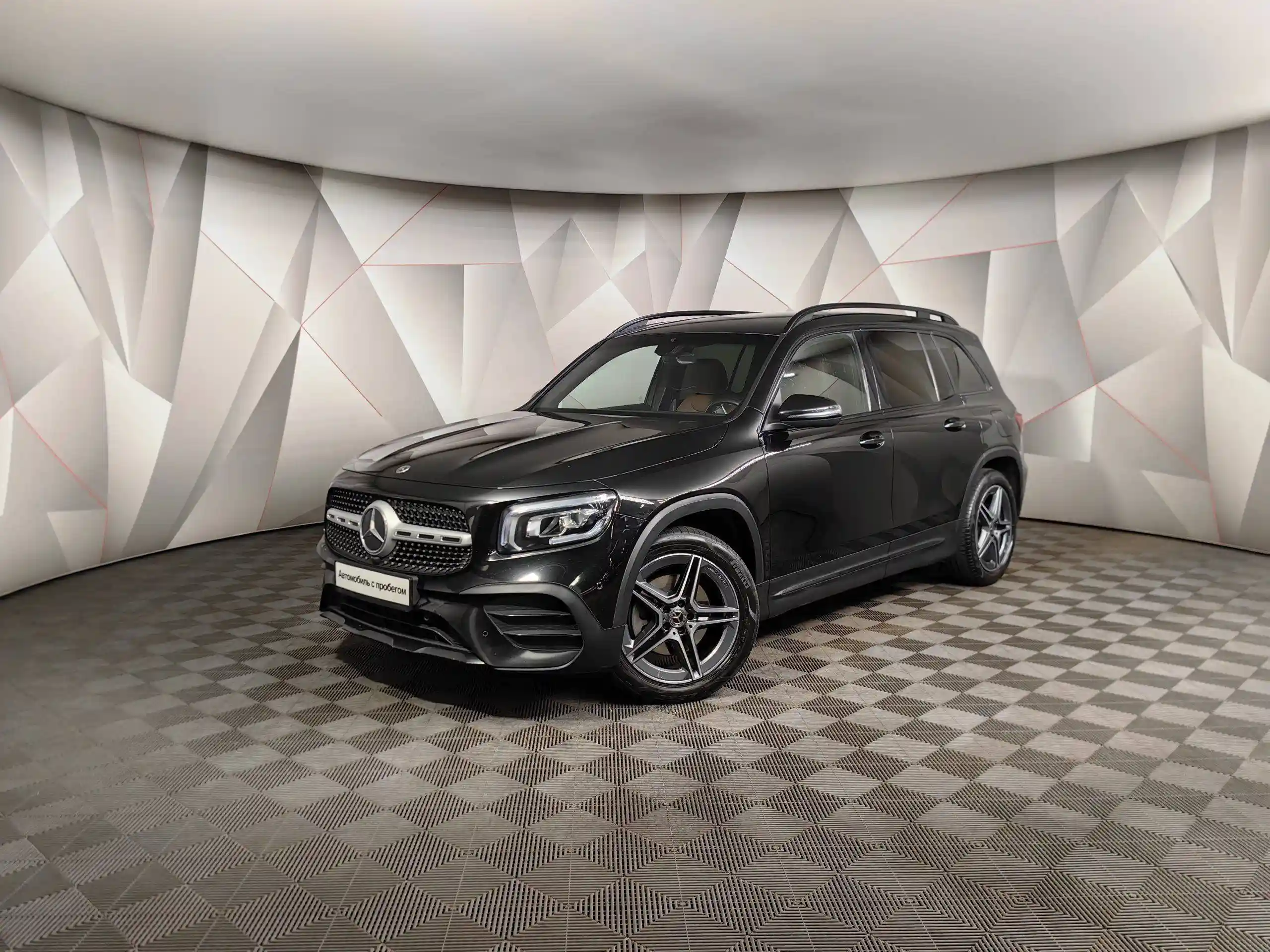 Mercedes-Benz GLB 2021