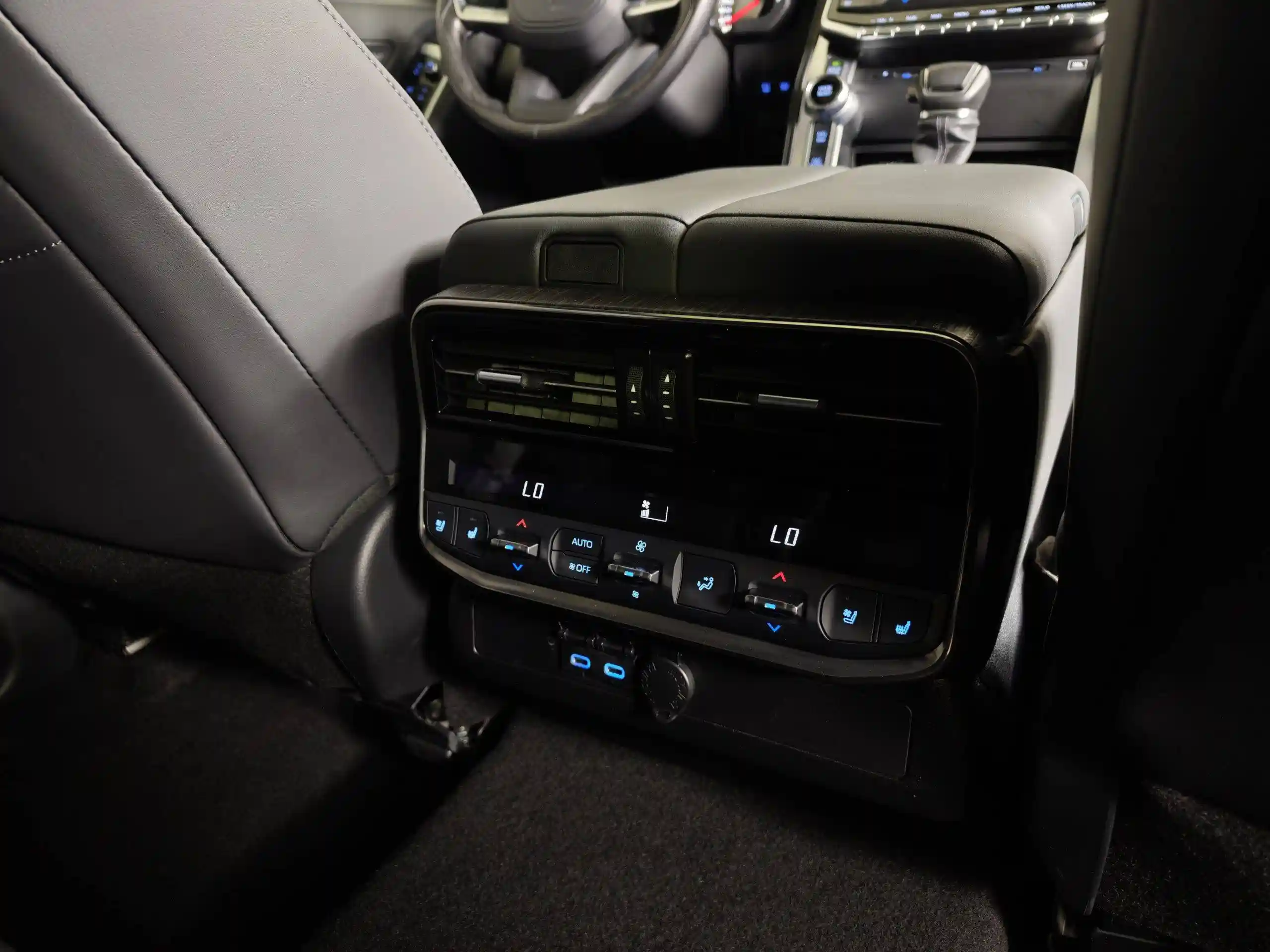 Toyota Land Cruiser 2023