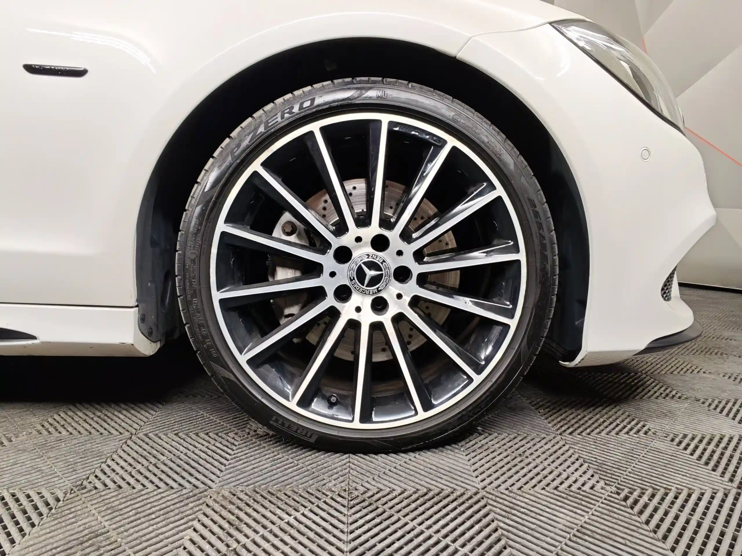 Mercedes-Benz CLS 2017