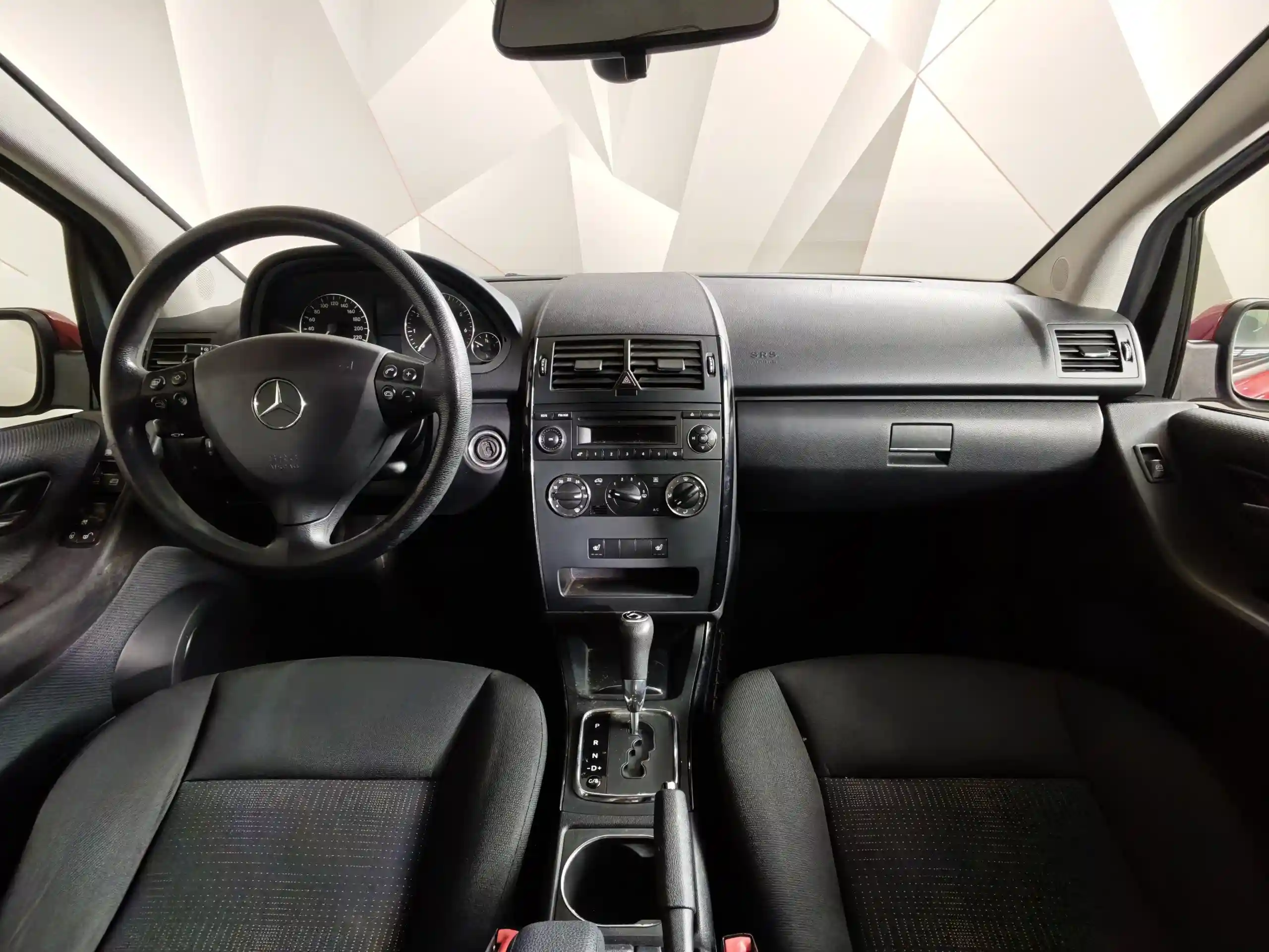 Mercedes-Benz A-Класс 2011