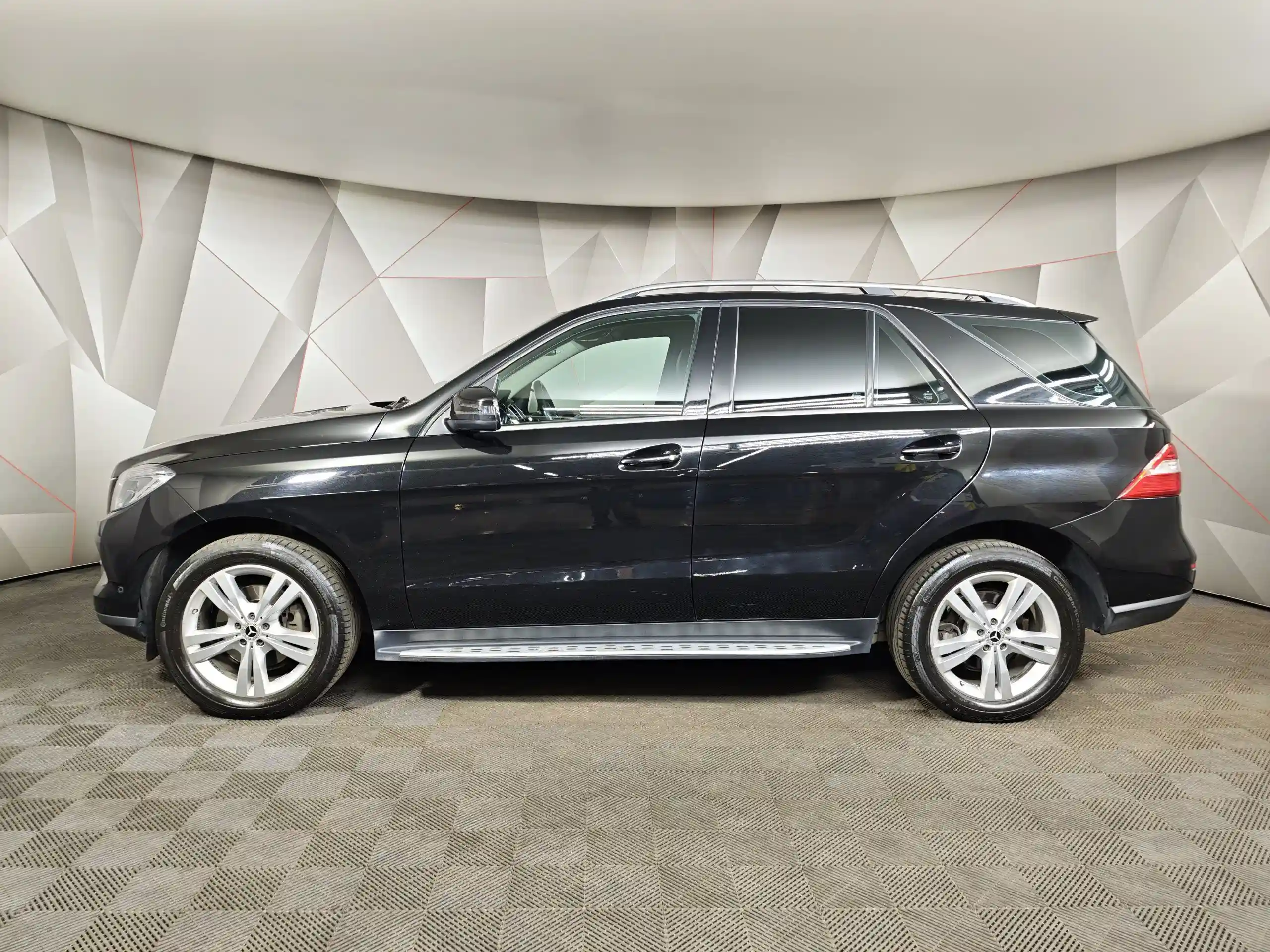 Mercedes-Benz M-Класс 2014