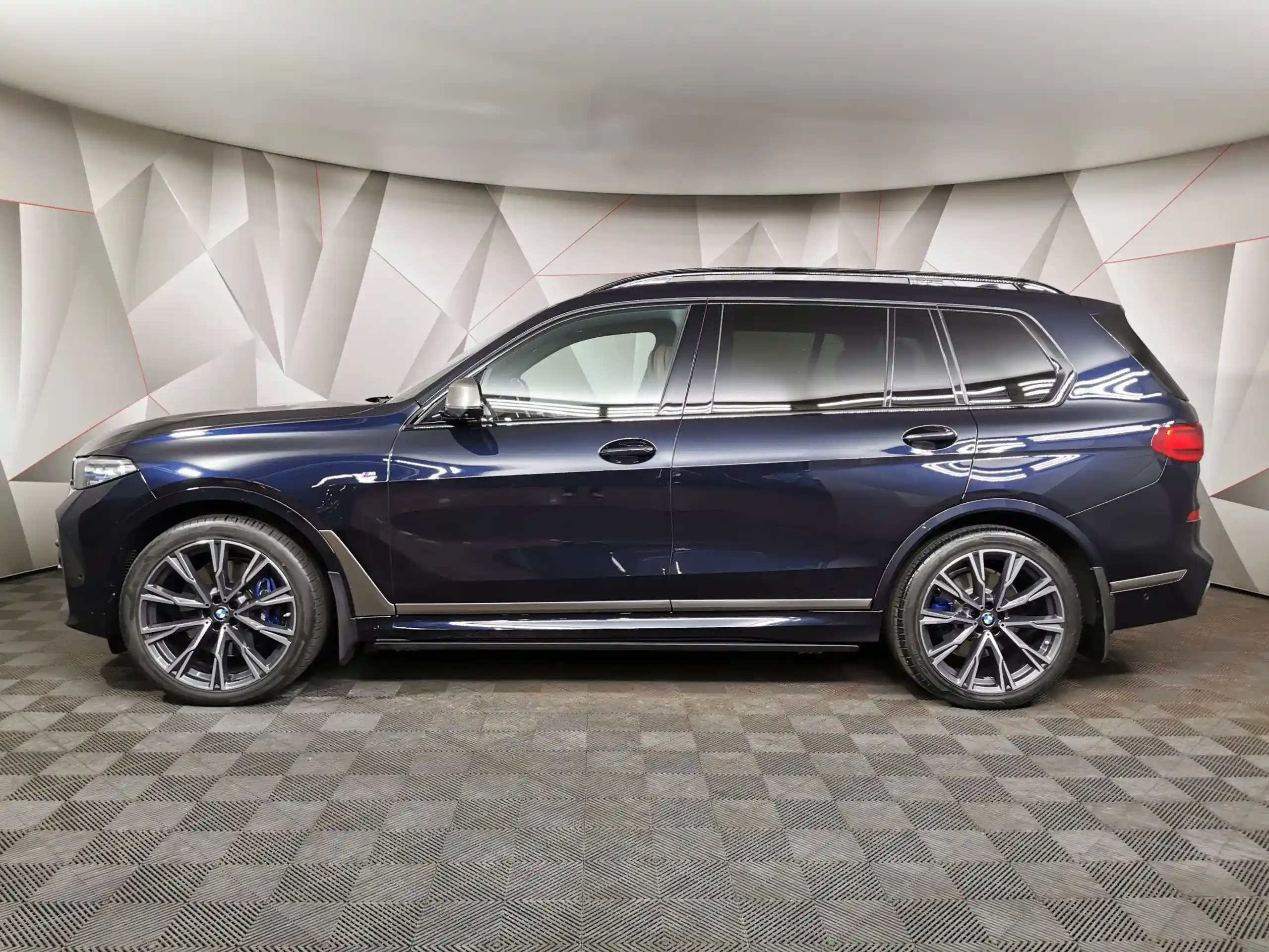 BMW X7 2021