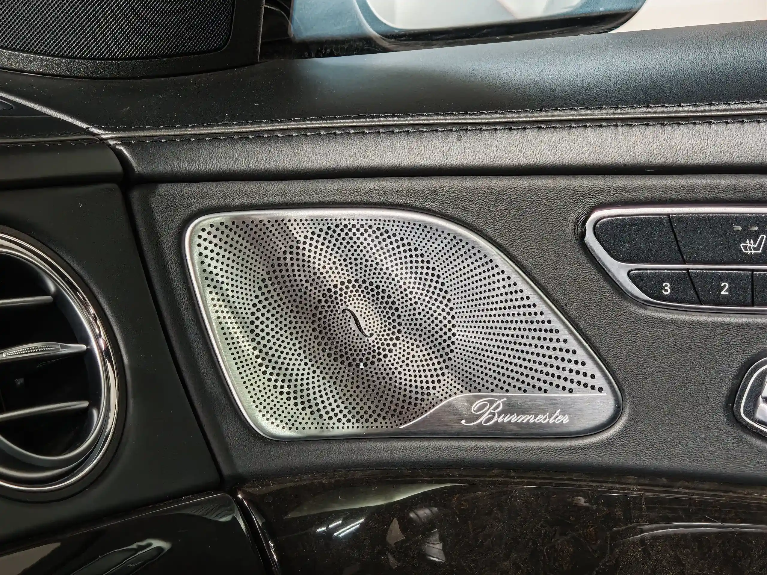 Mercedes-Benz S-Класс 2015