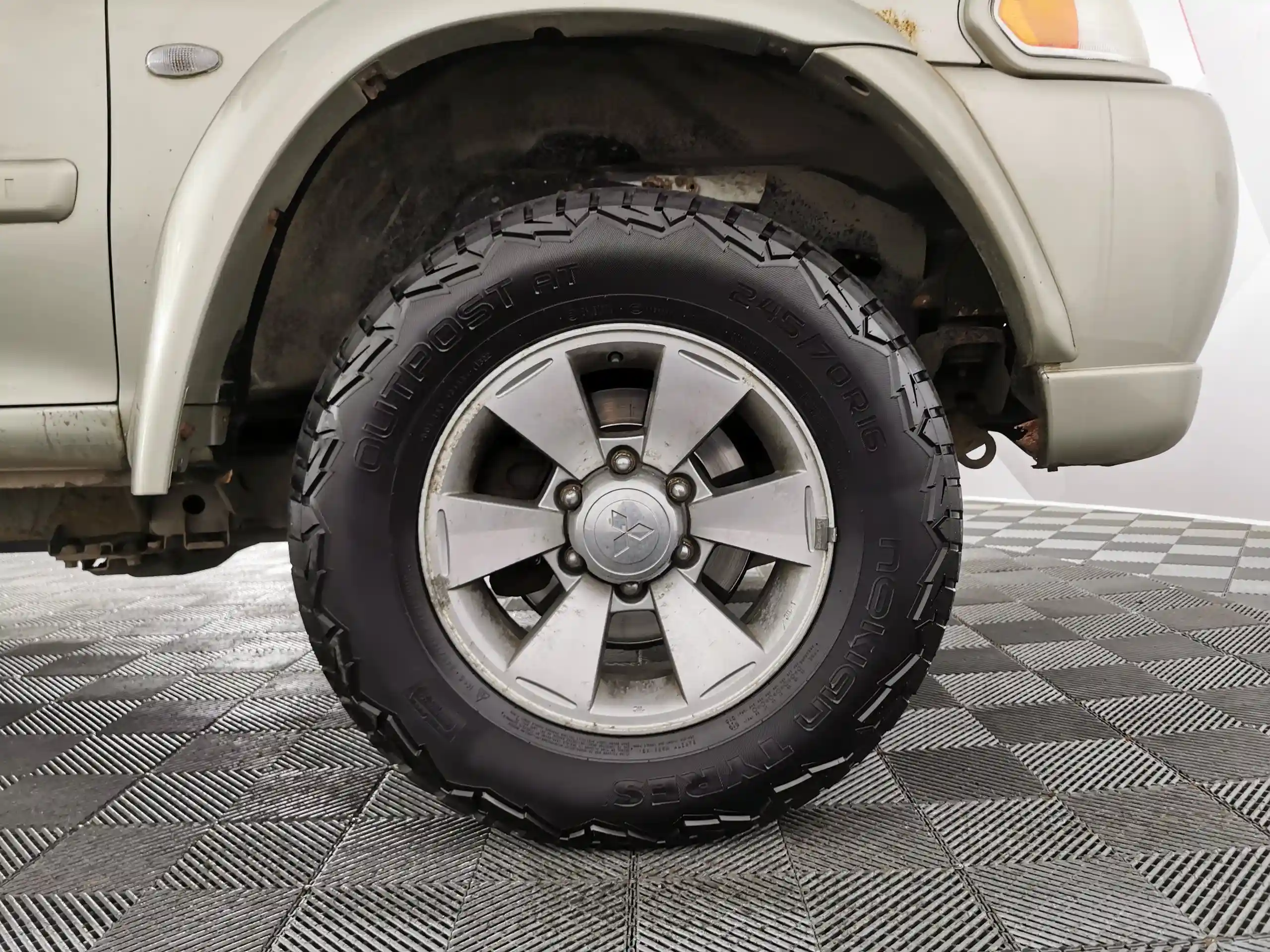 Mitsubishi Pajero Sport 2007