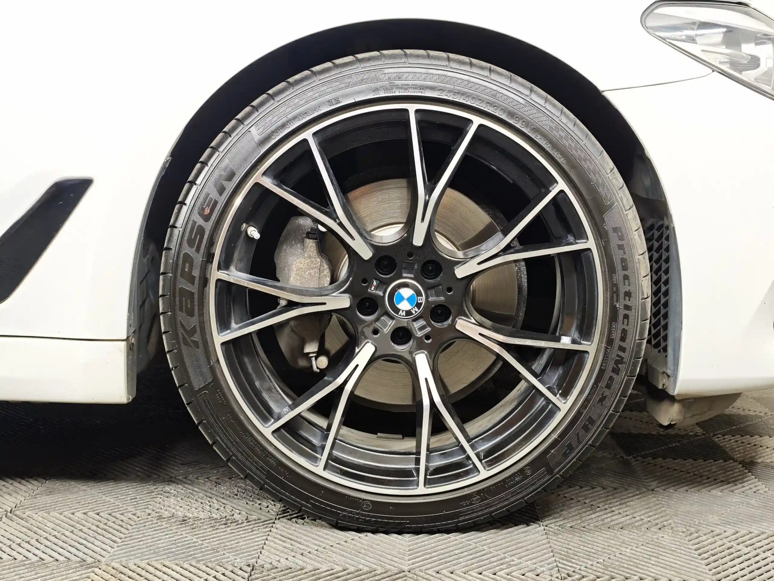 BMW 5 серия 2017