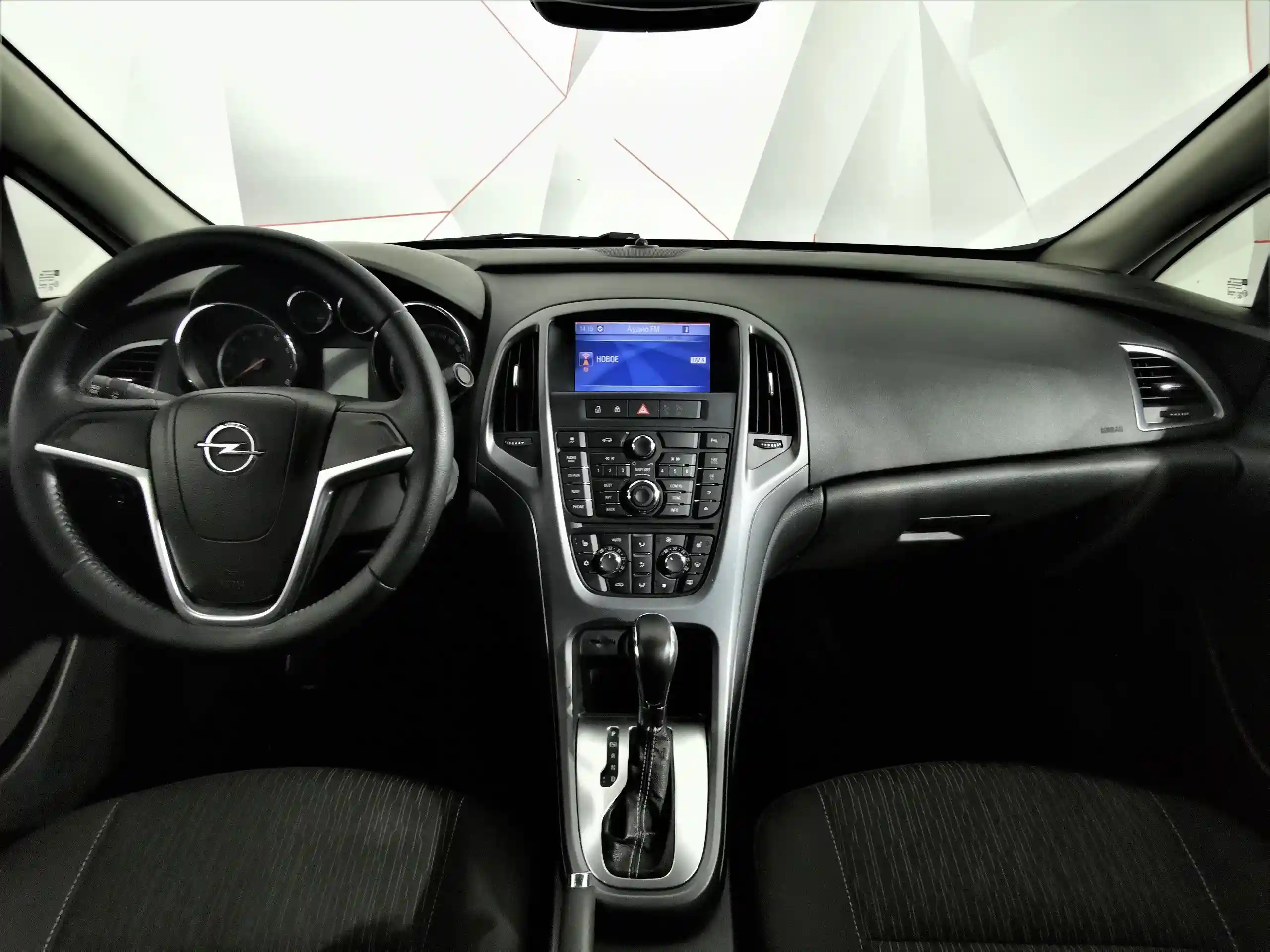 Opel Astra 2012