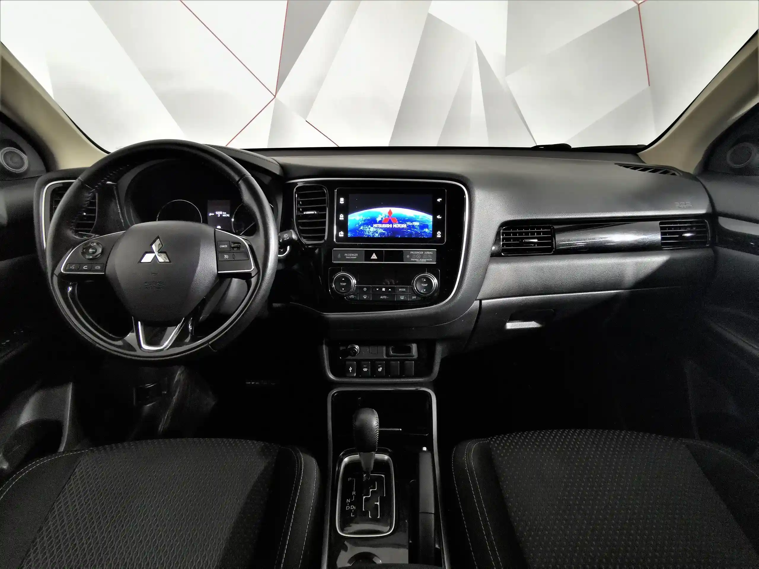 Mitsubishi Outlander 2019