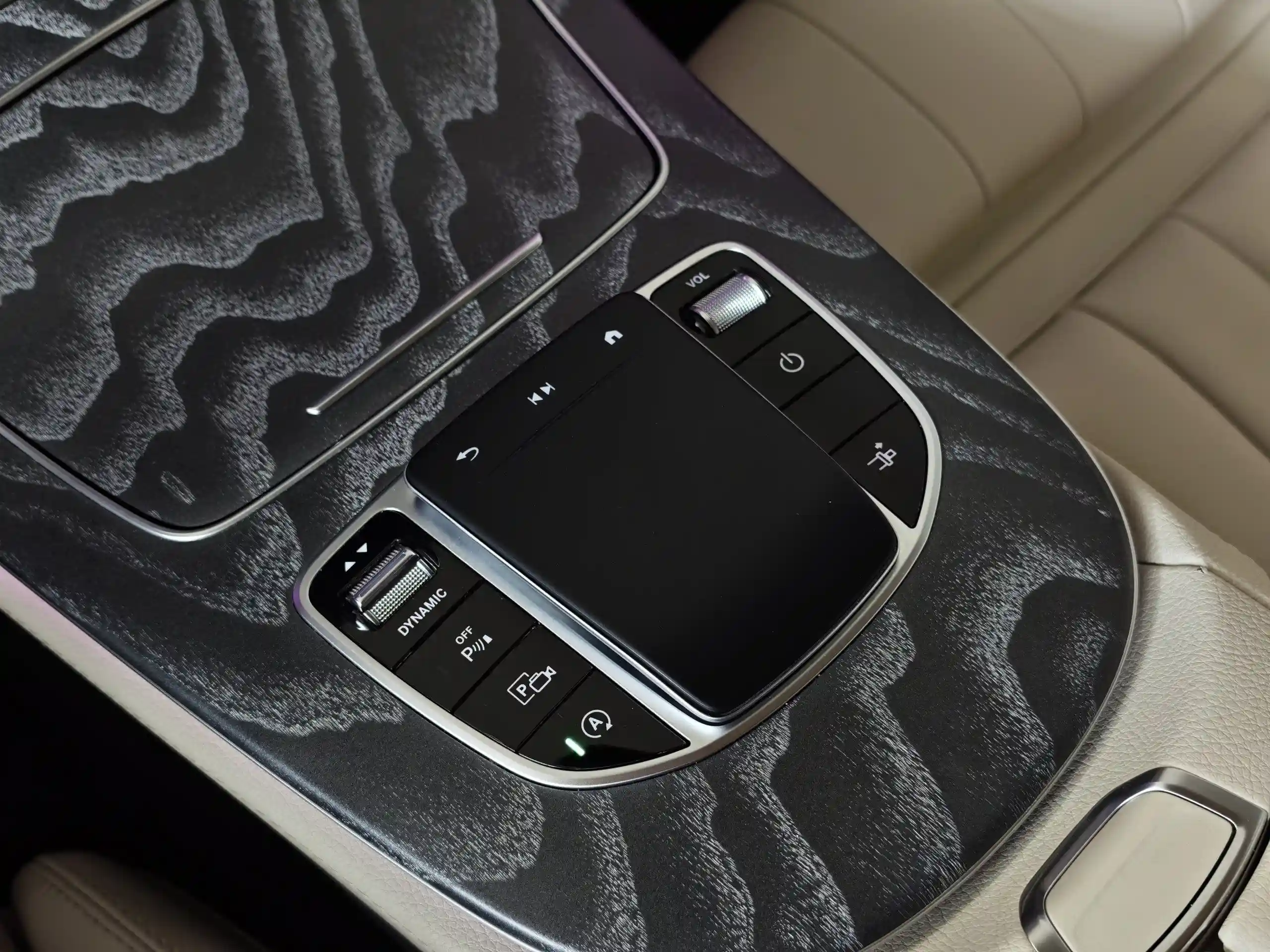 Mercedes-Benz E-Класс 2020