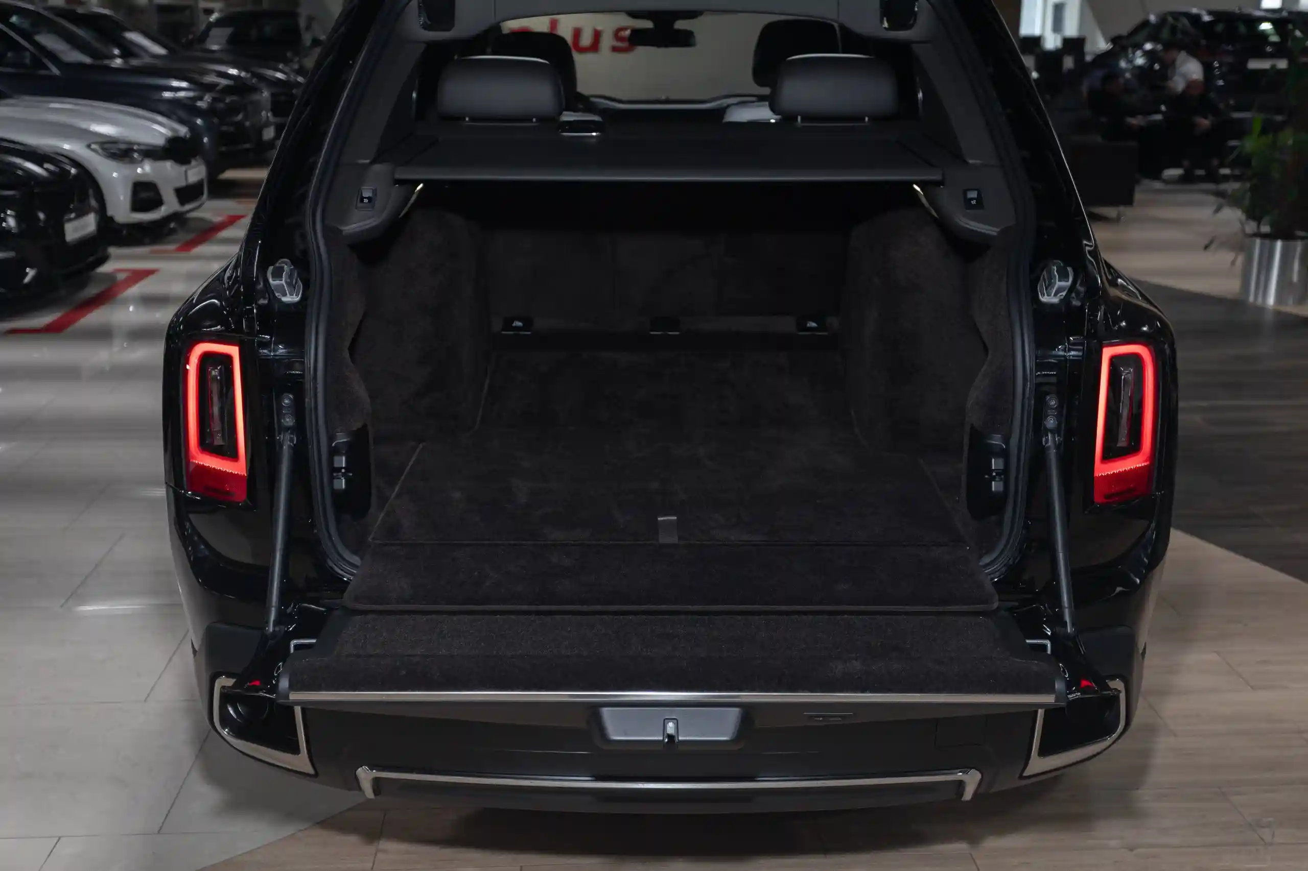 Rolls-Royce Cullinan 2021