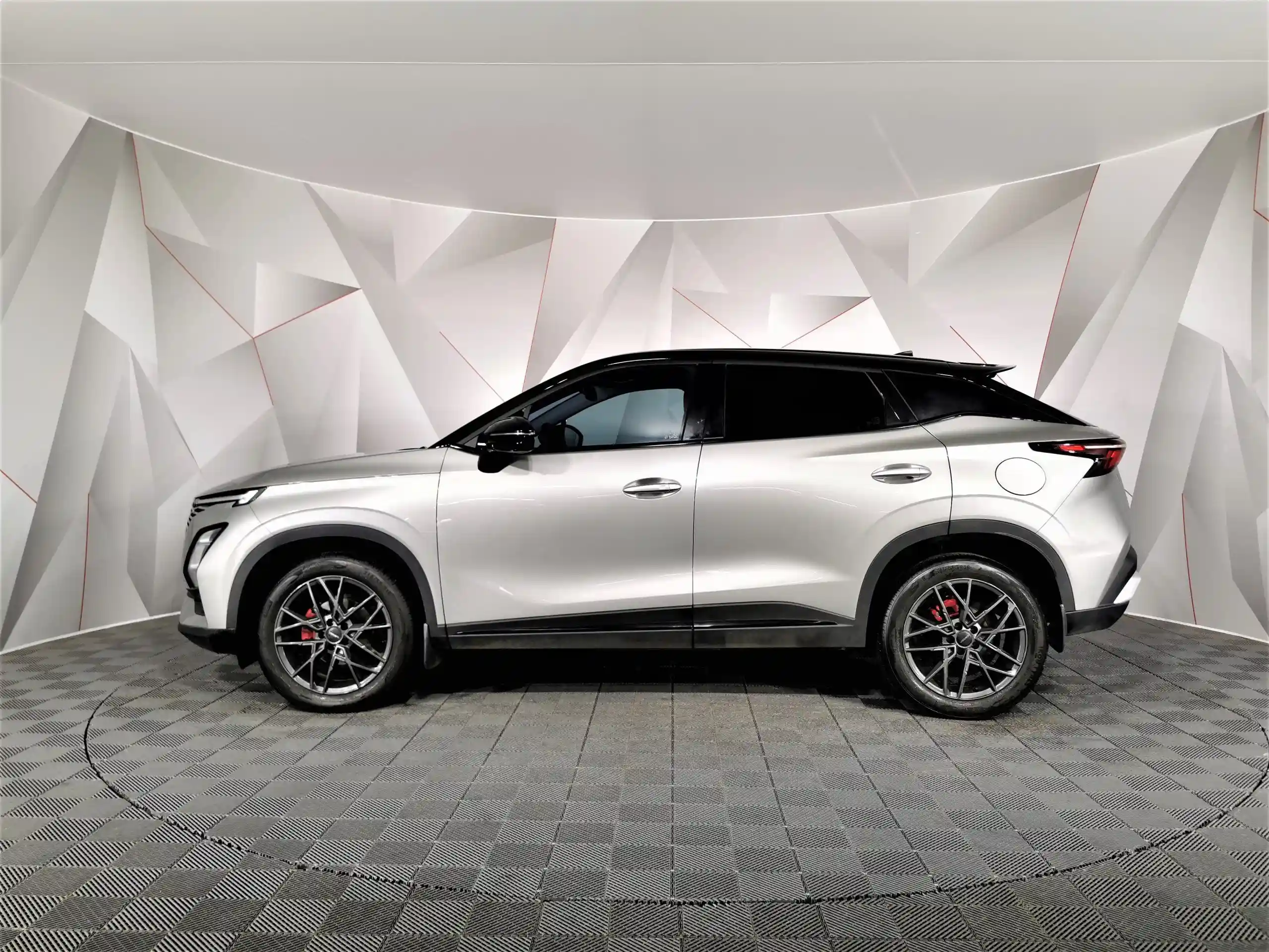 Omoda C5 2024