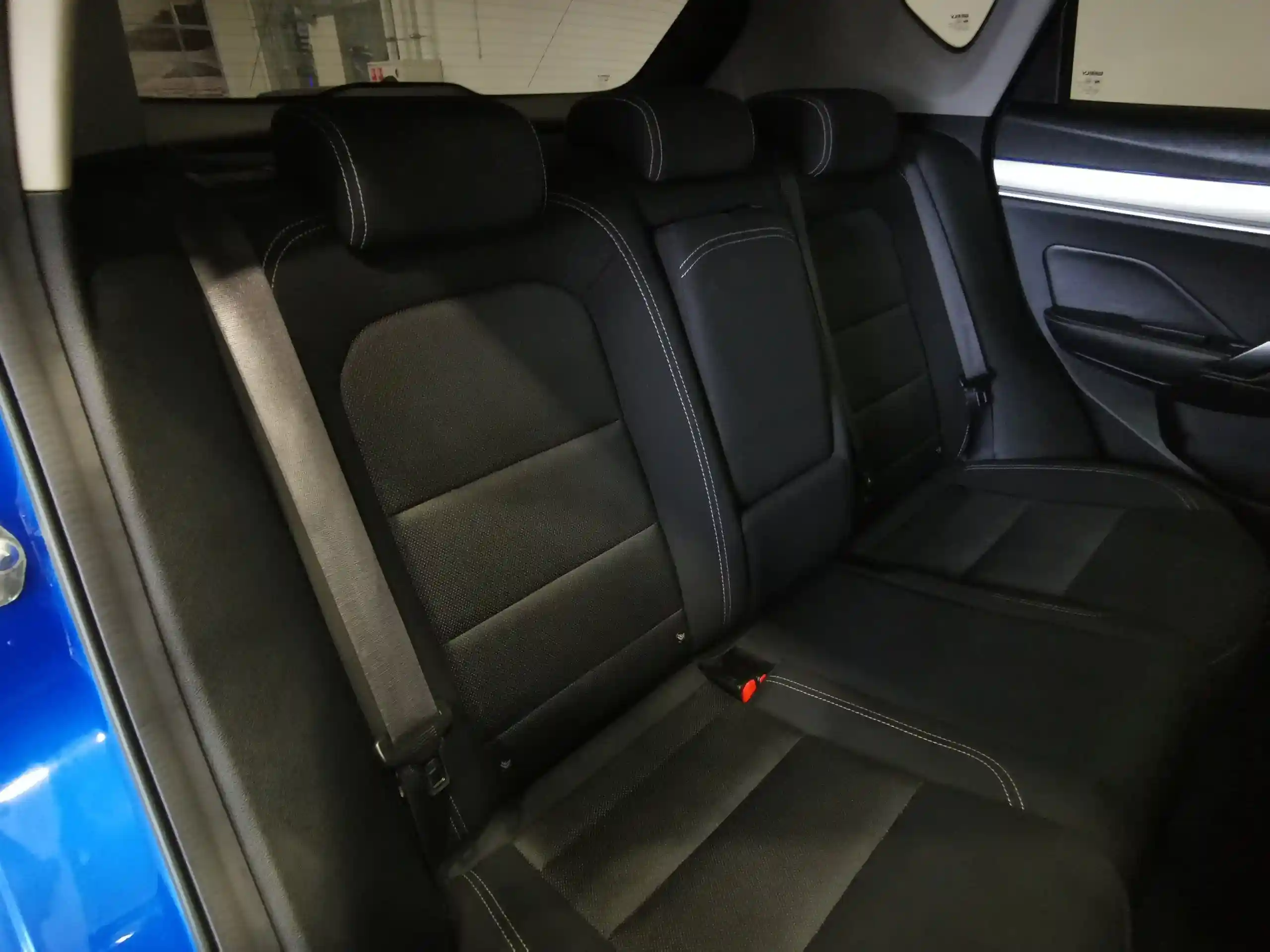 Geely Coolray 2021