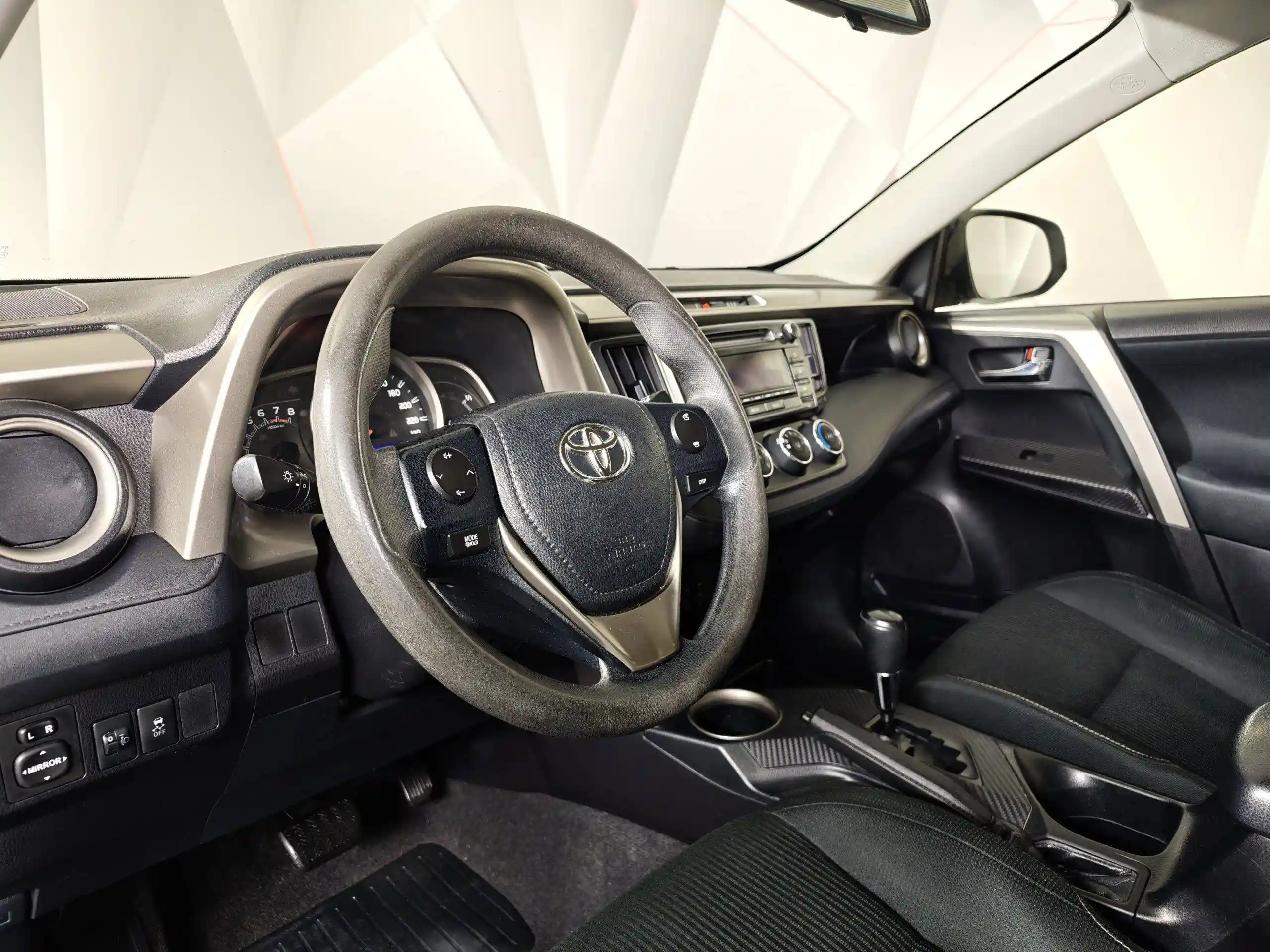 Toyota RAV4 2015
