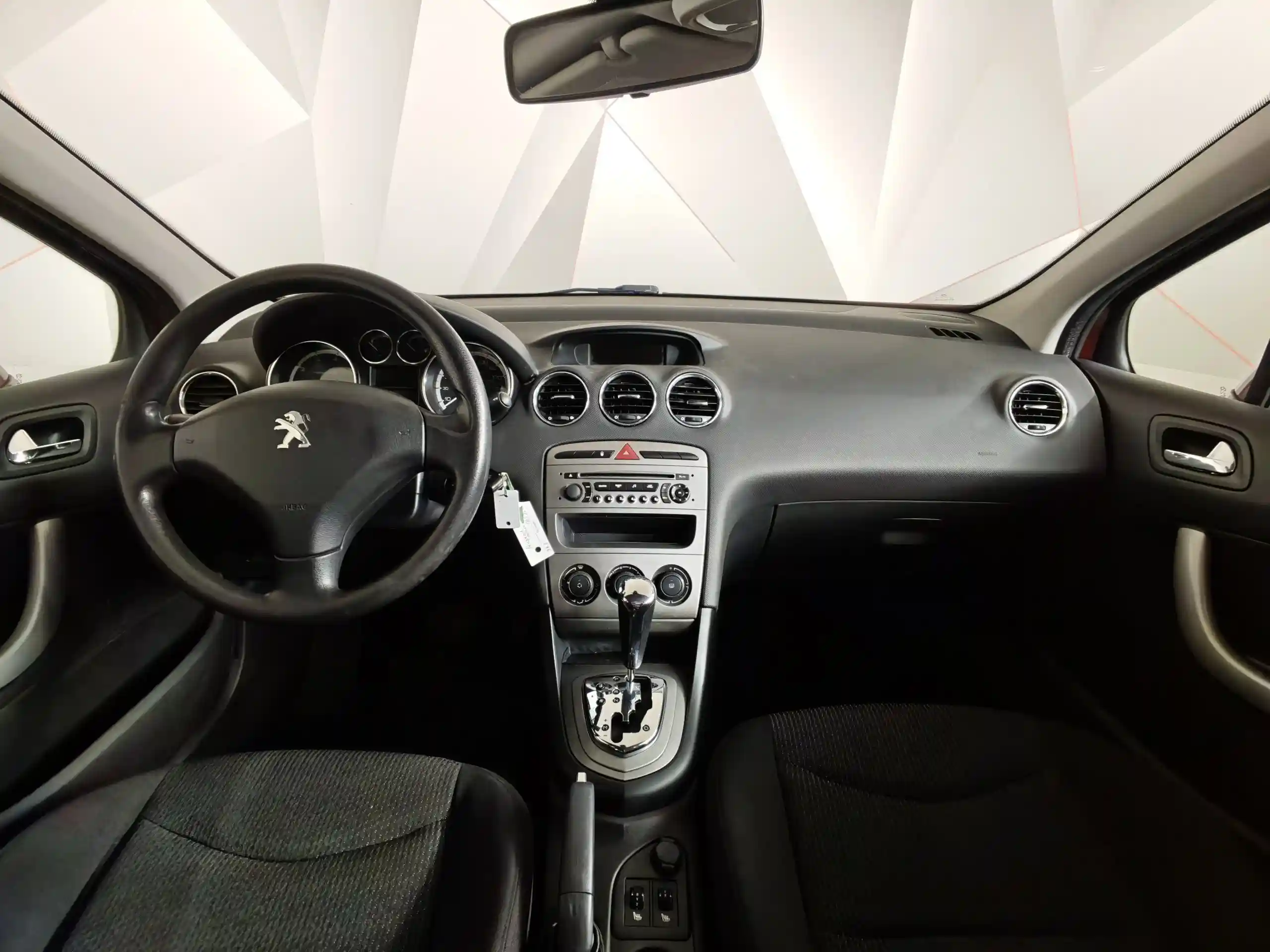Peugeot 408 2012