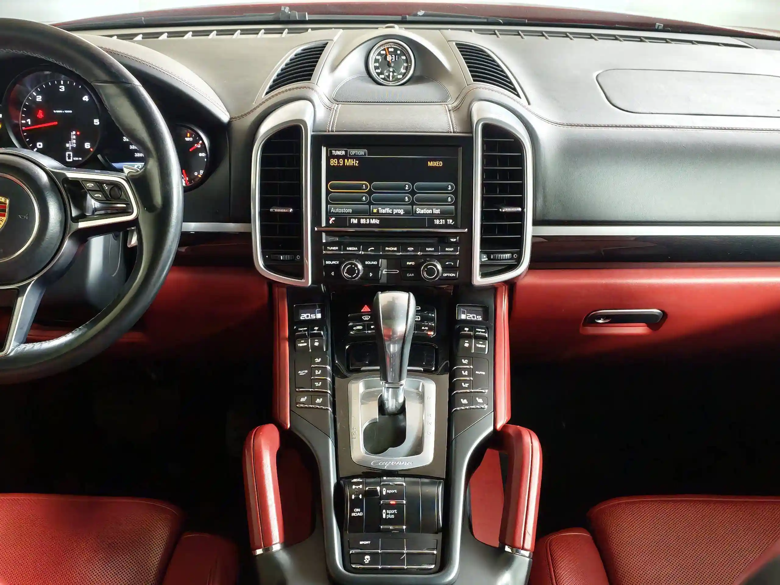 Porsche Cayenne 2014