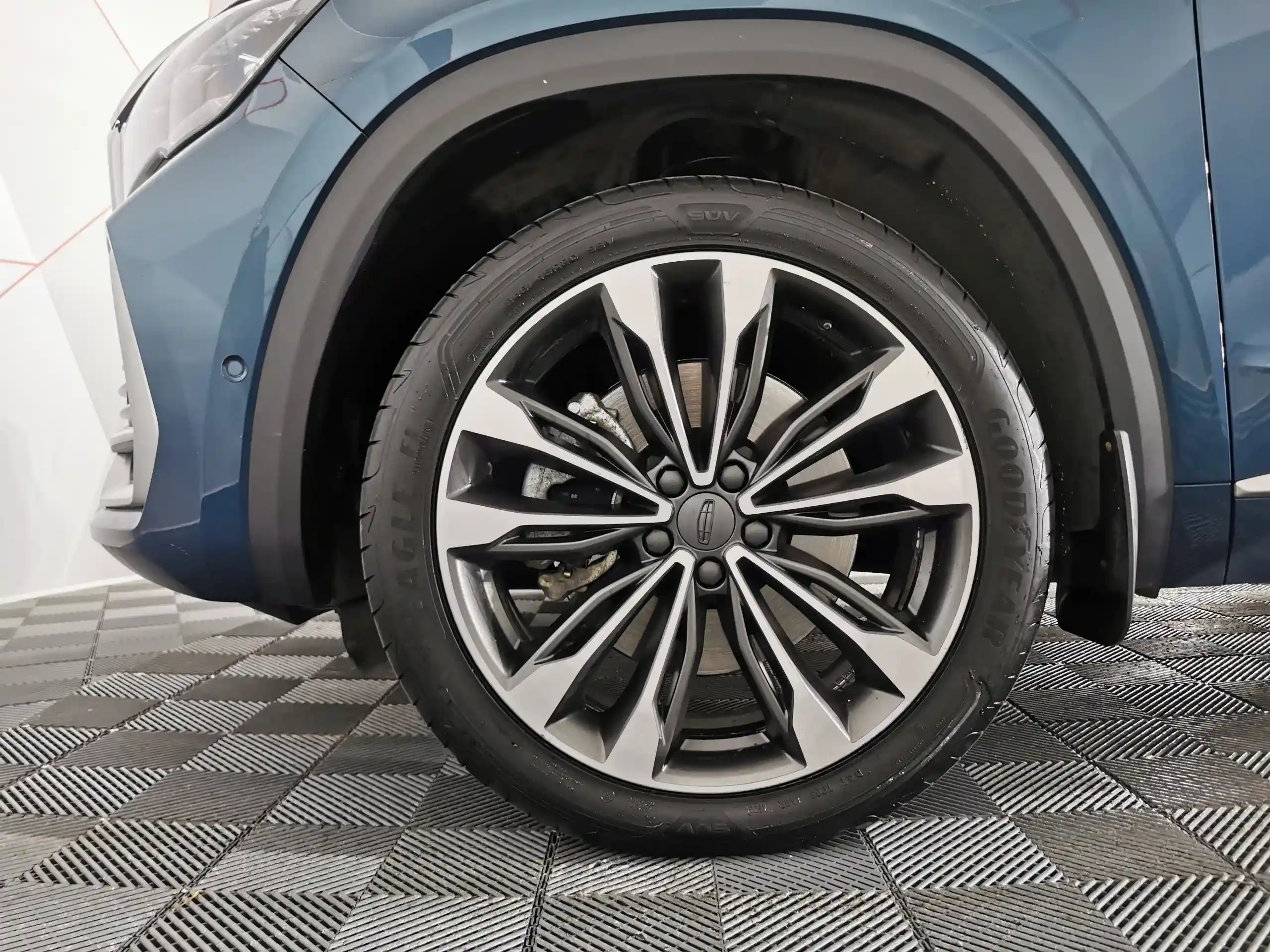 Geely Monjaro 2024