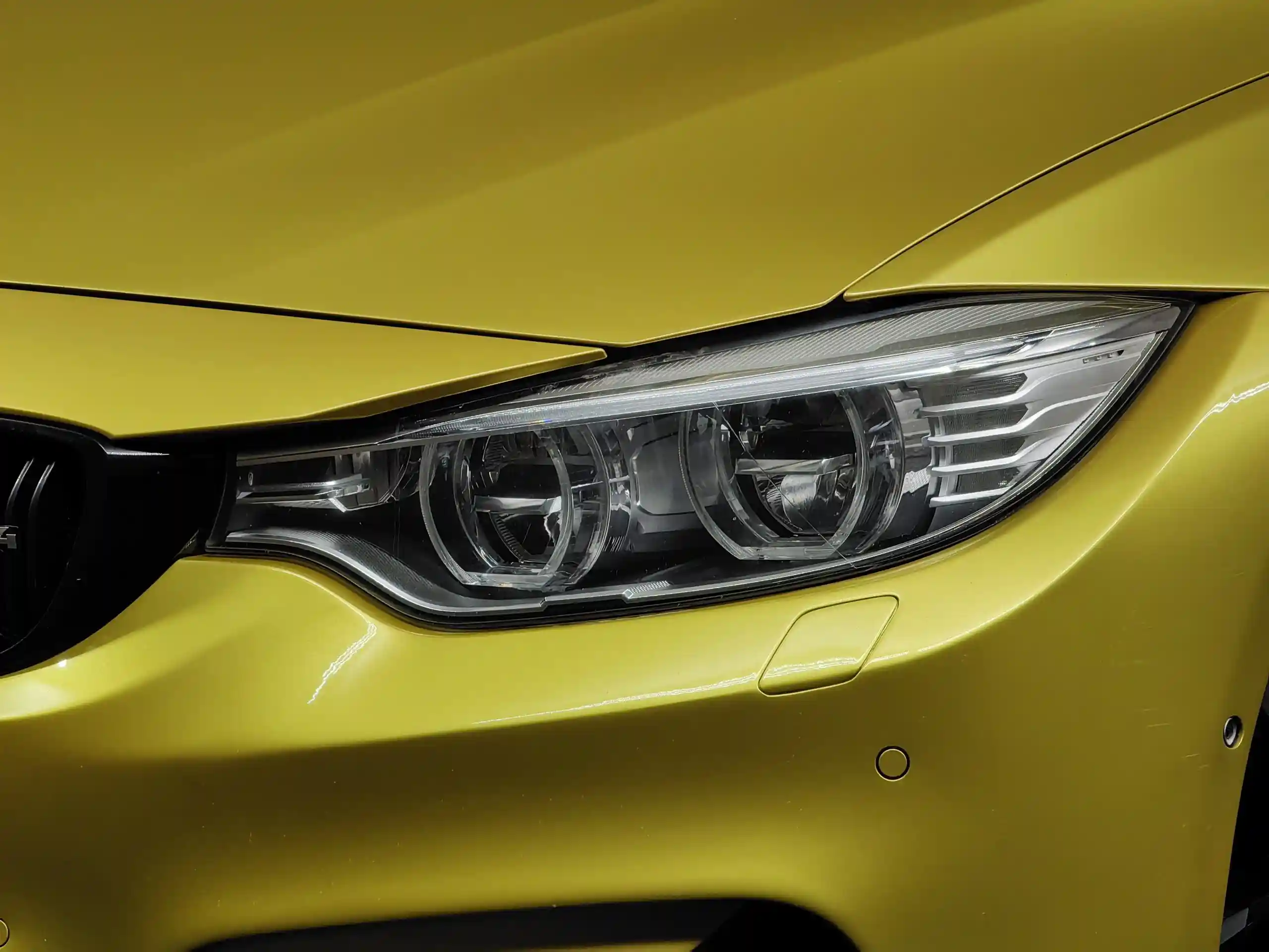 BMW M4 2014
