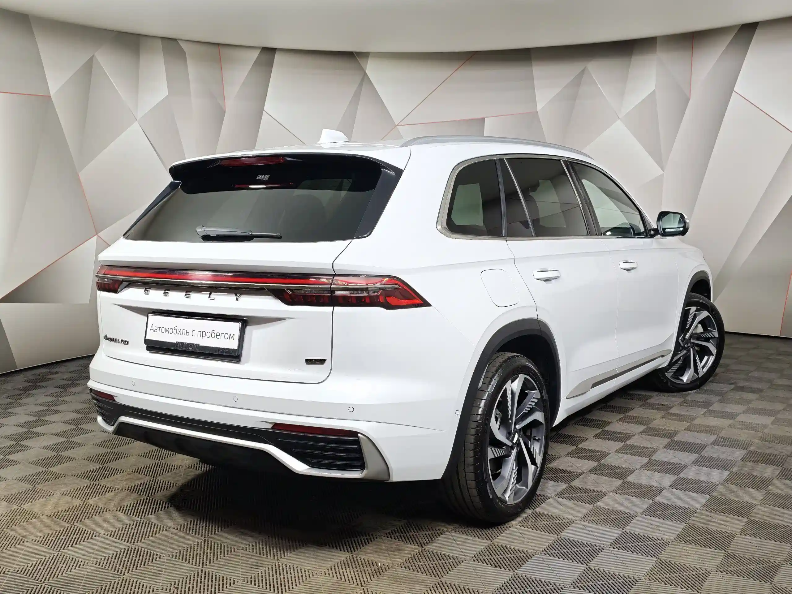 Geely Monjaro 2024