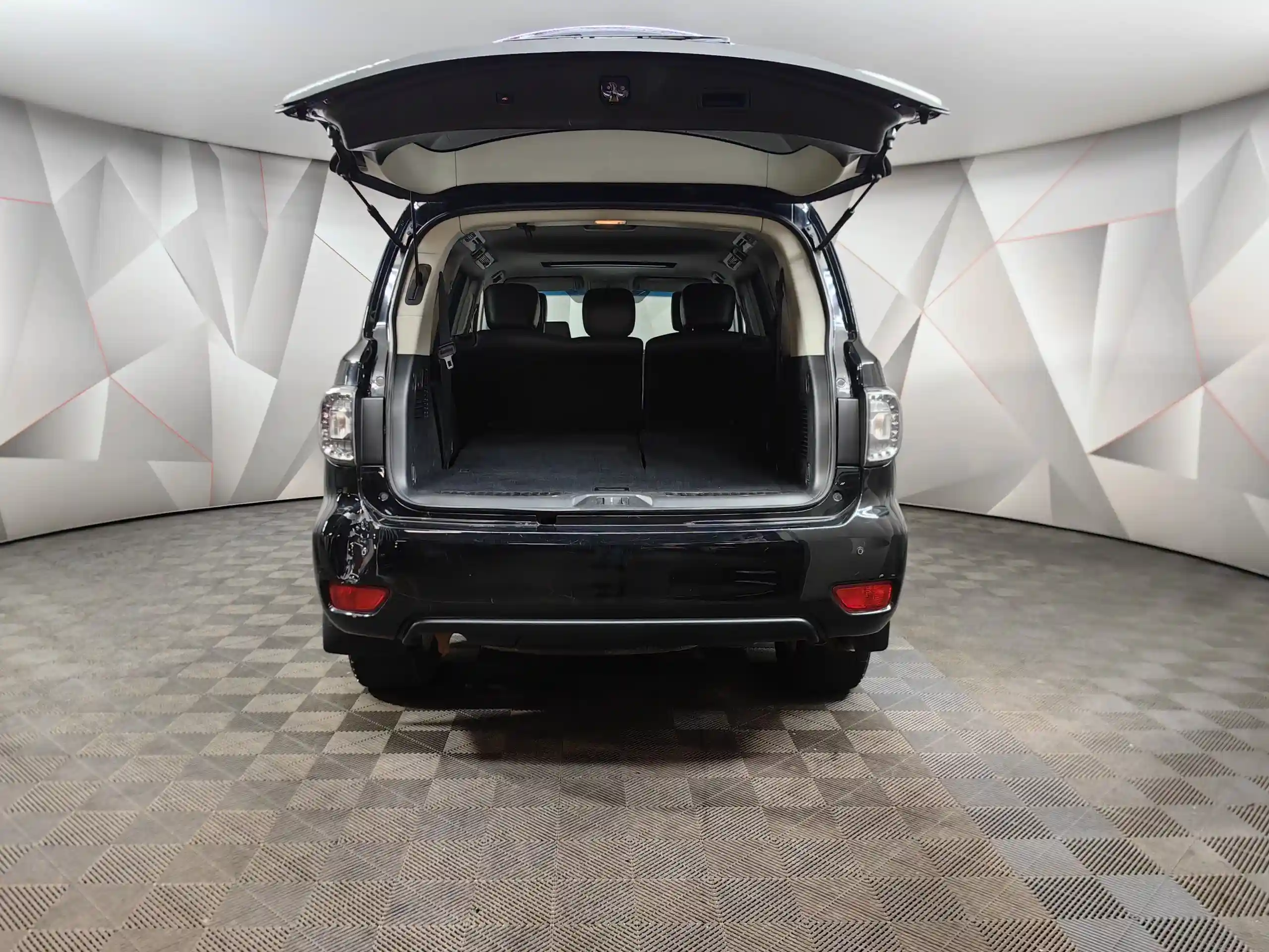 Nissan Patrol 2012