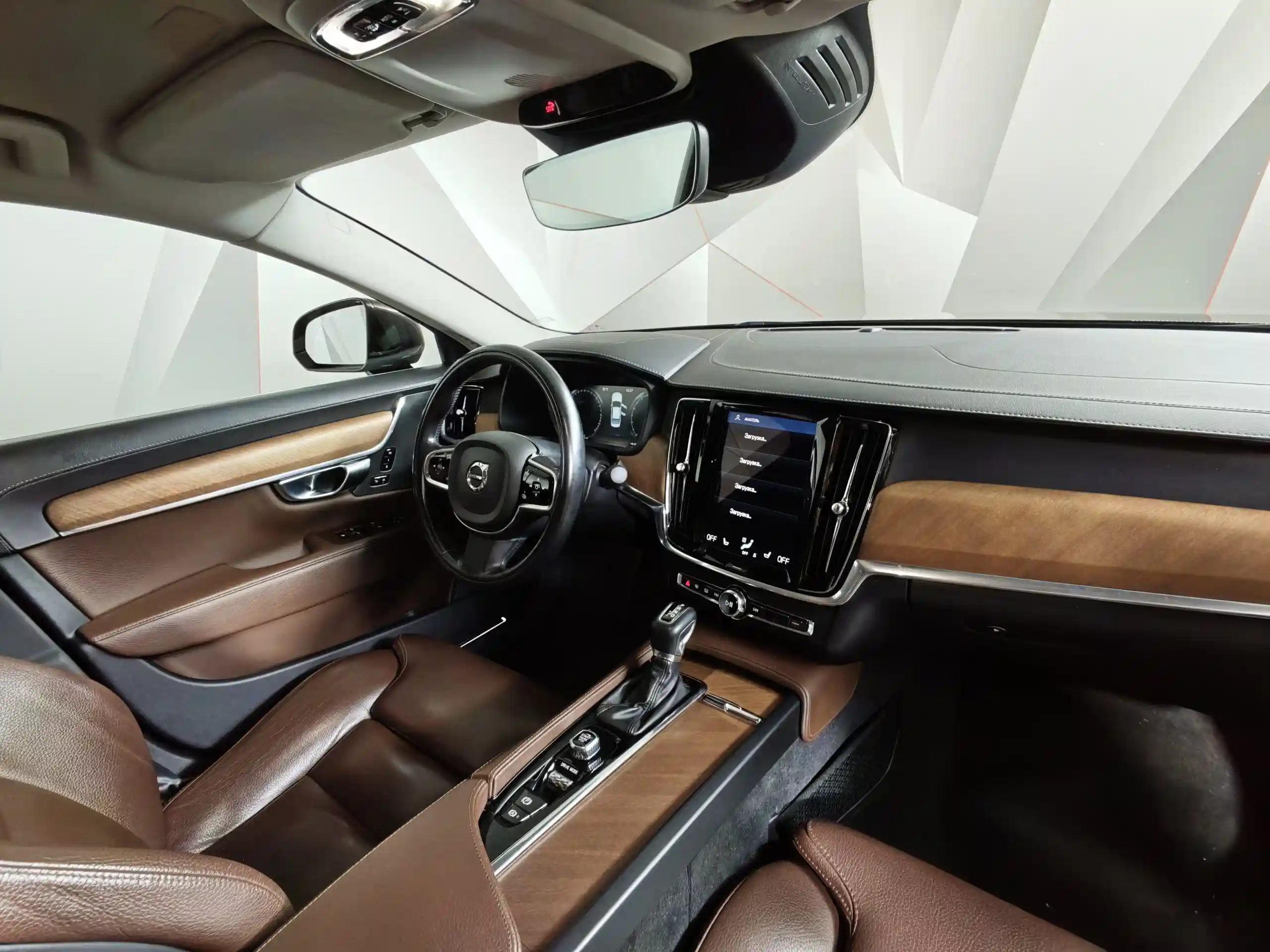 Volvo S90 2019
