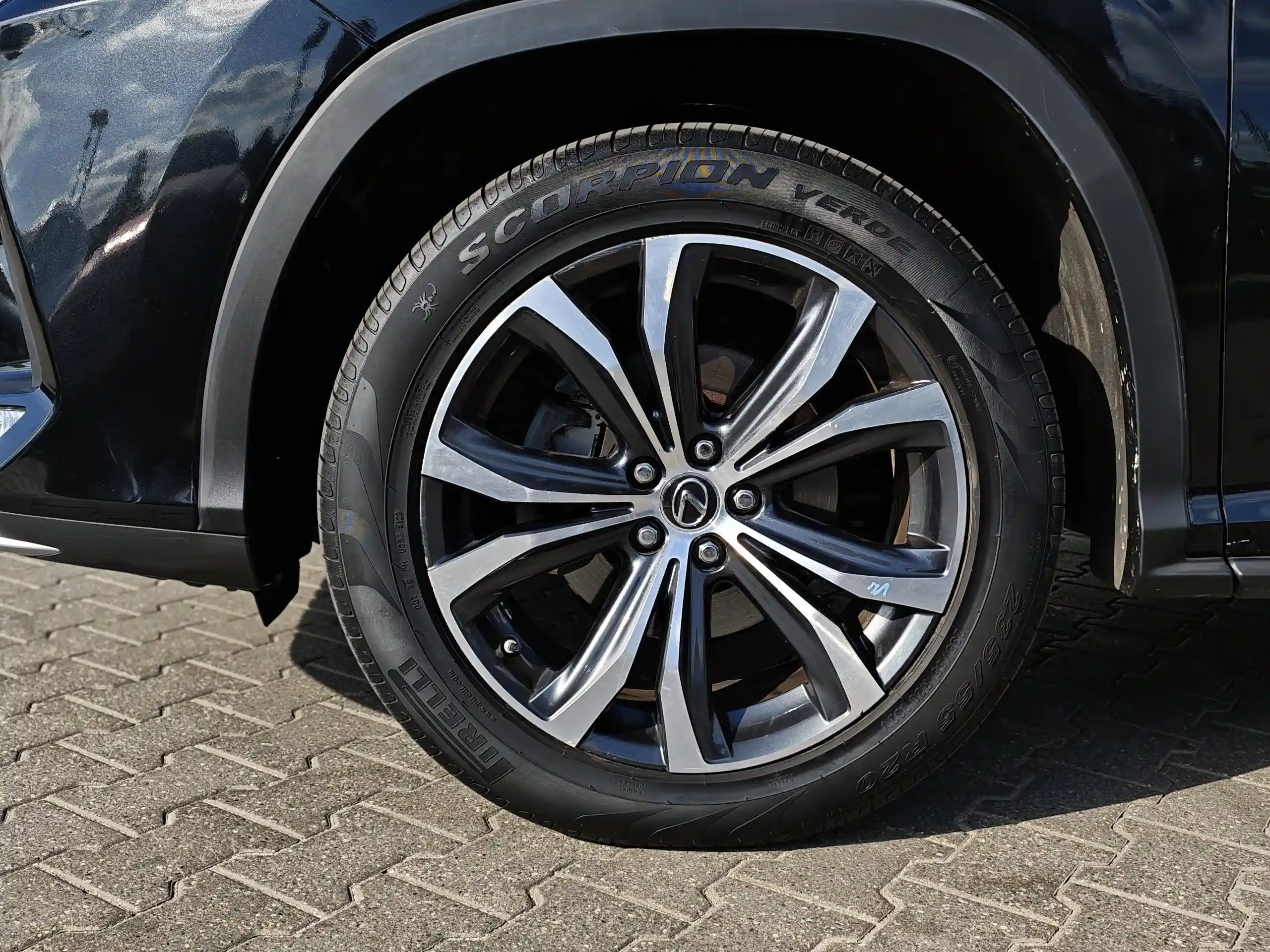 Lexus RX 2022