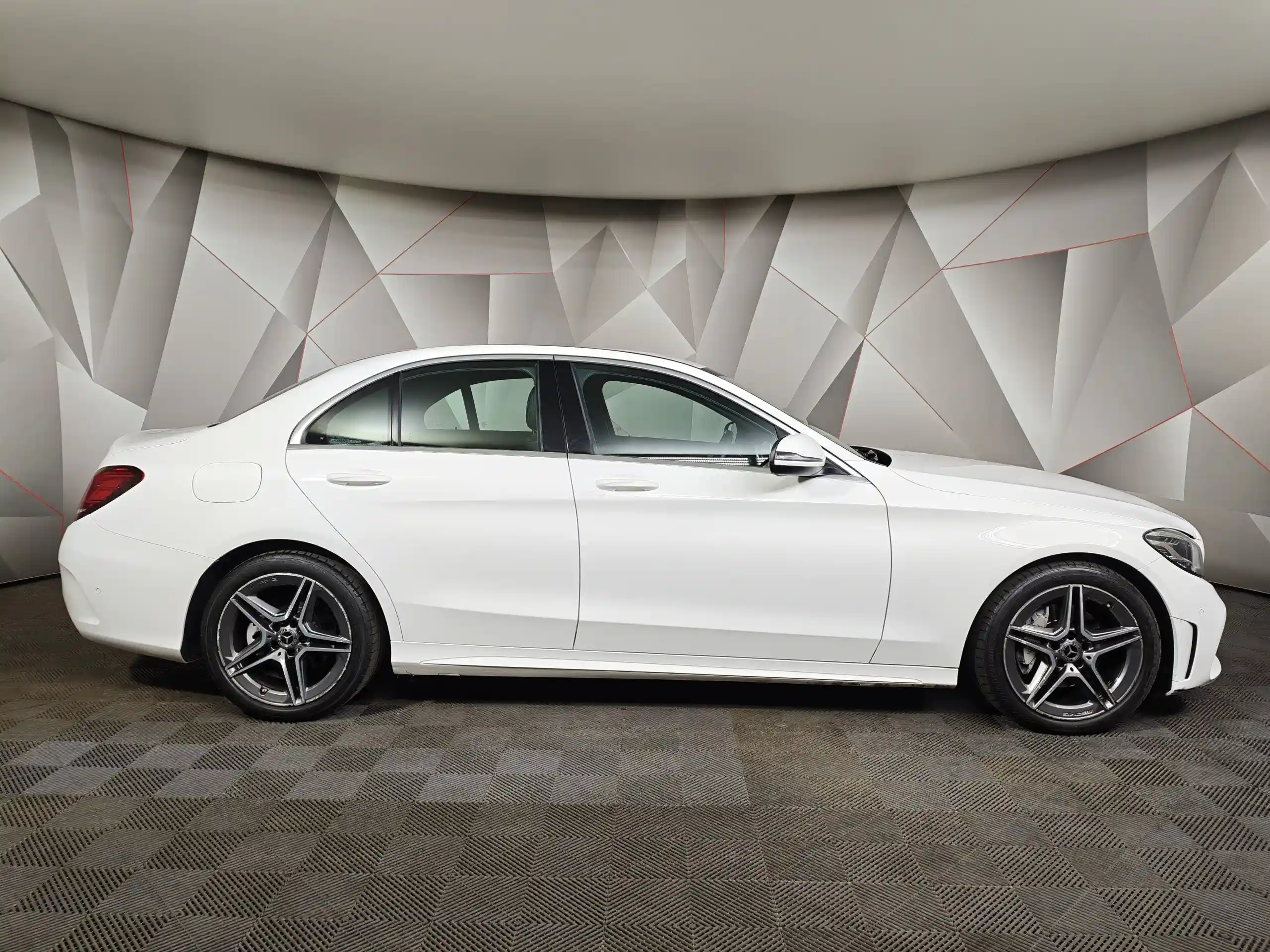Mercedes-Benz C-Класс 2020