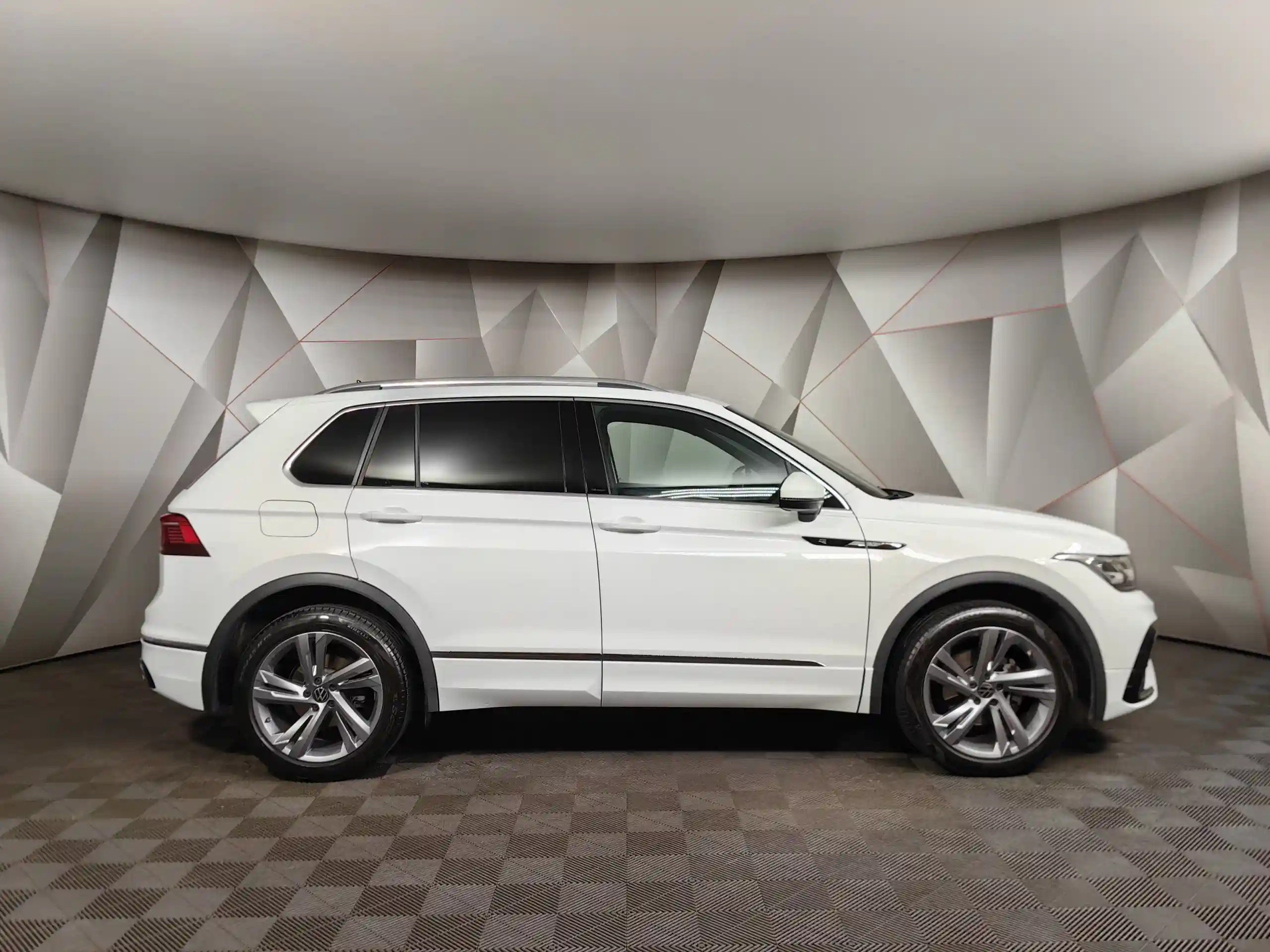 Volkswagen Tiguan 2021