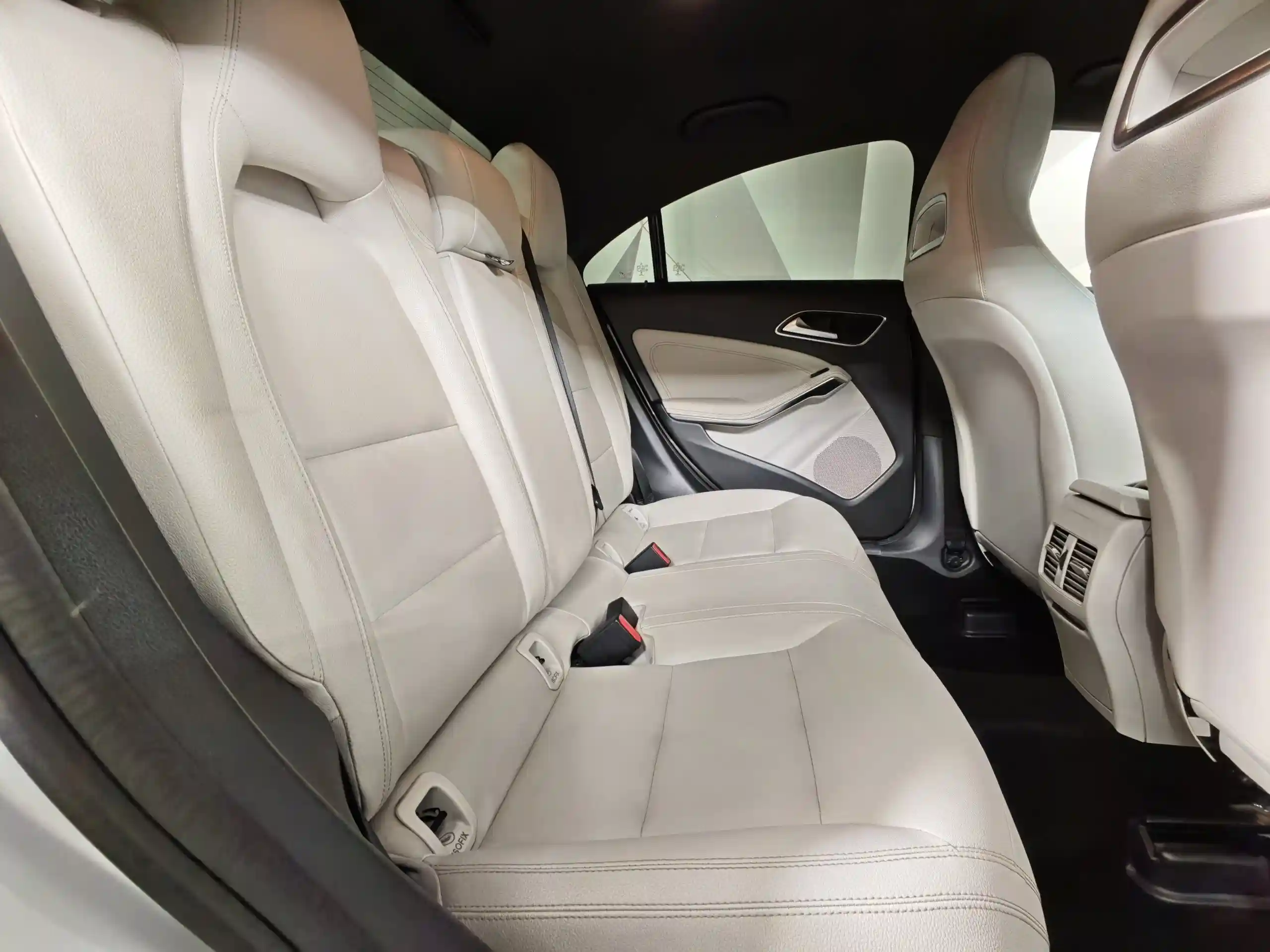 Mercedes-Benz CLA 2014