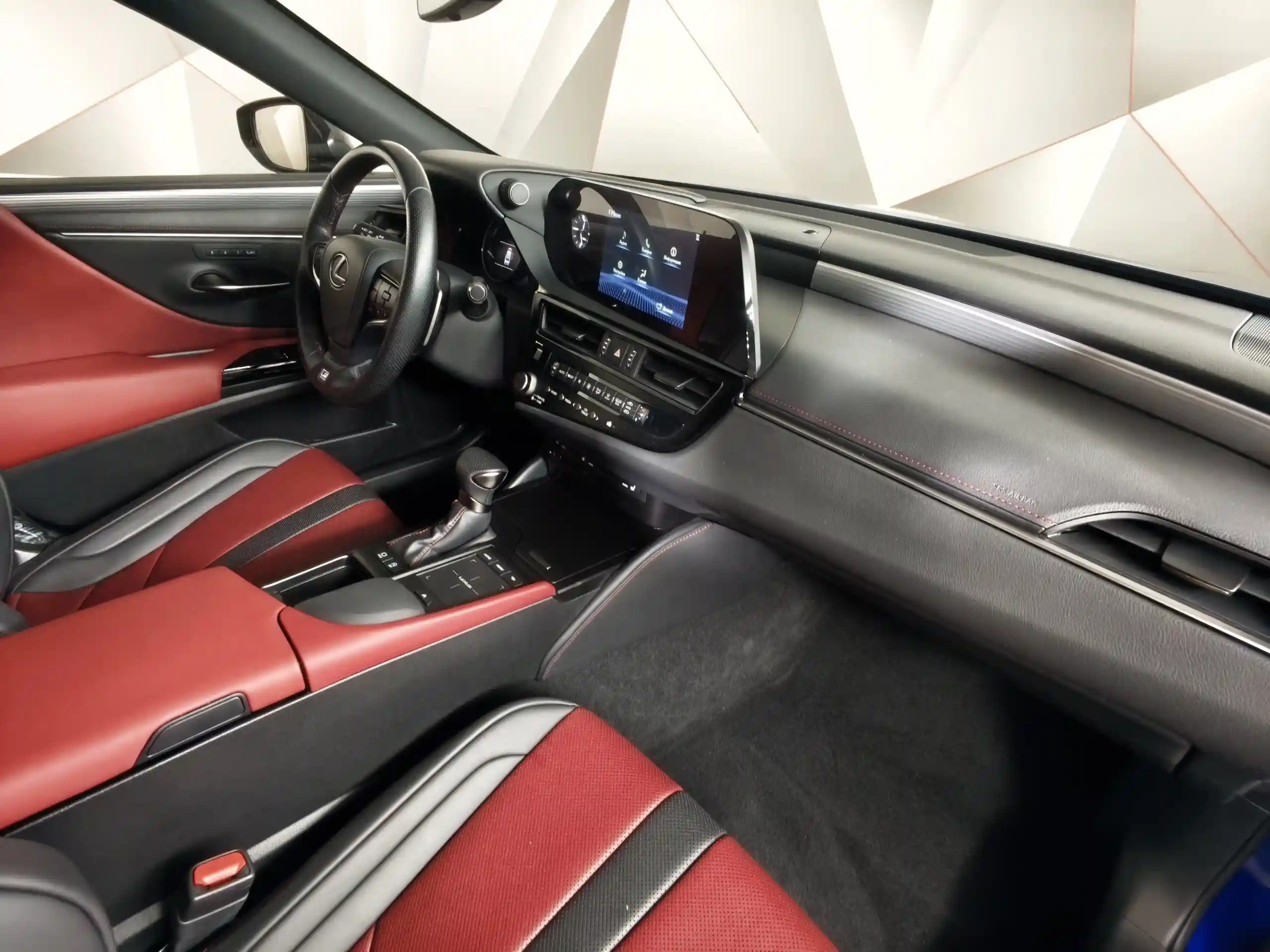 Lexus ES 2022