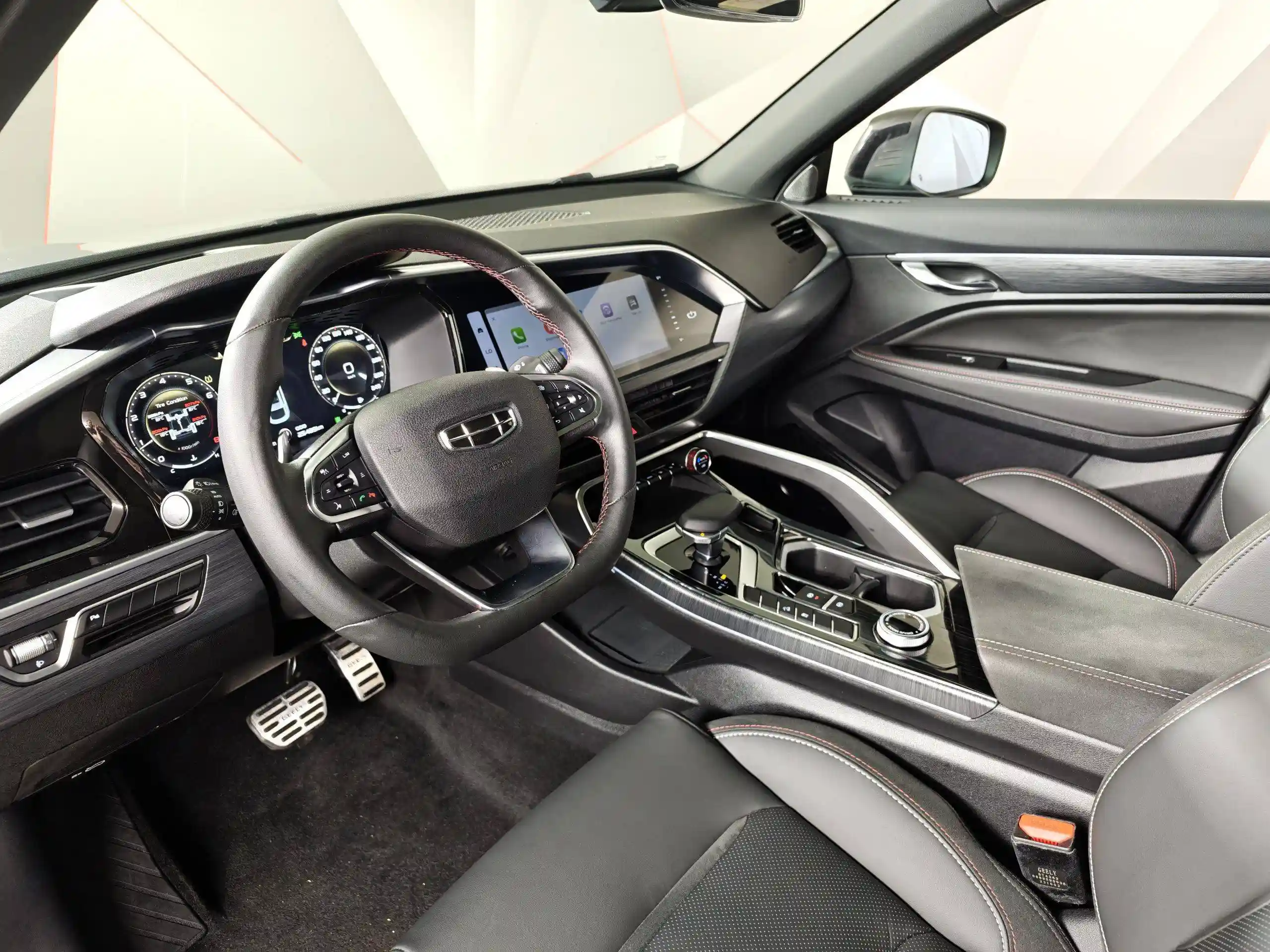 Geely Tugella 2023