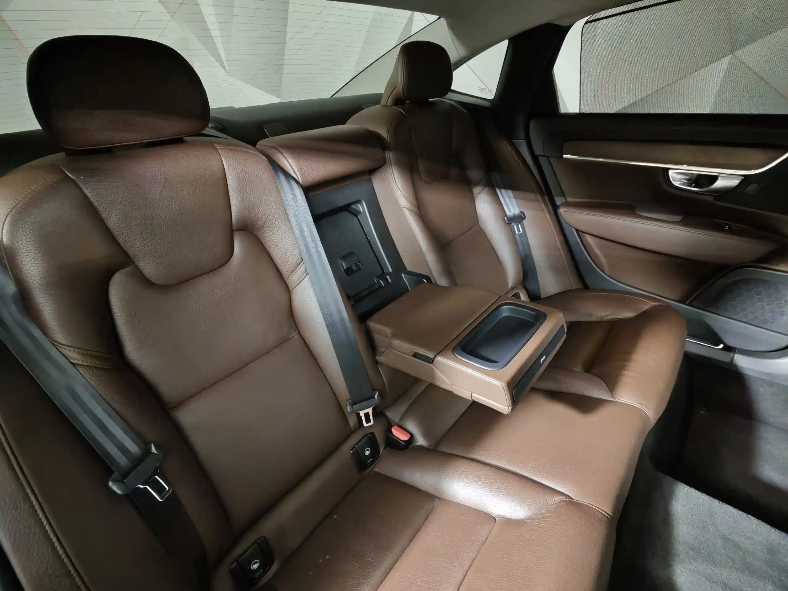 Volvo S90 2019