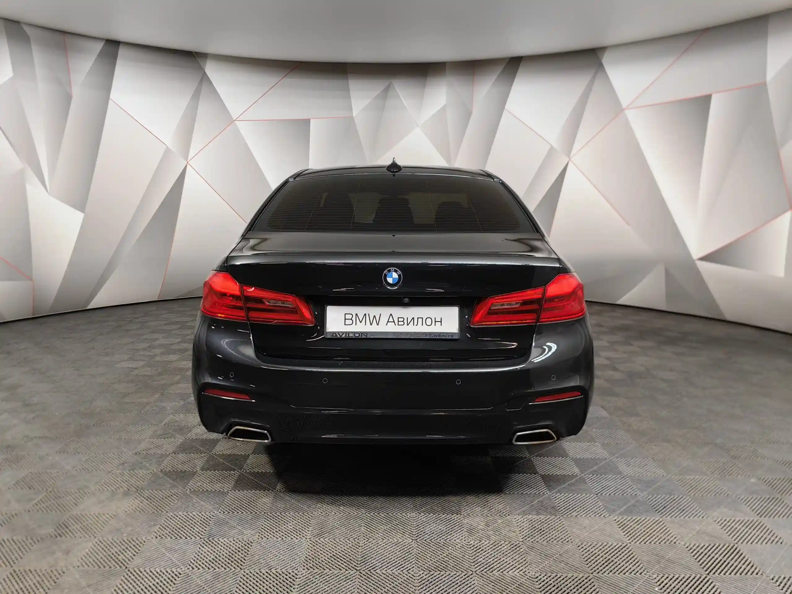 BMW 5 серия 2019