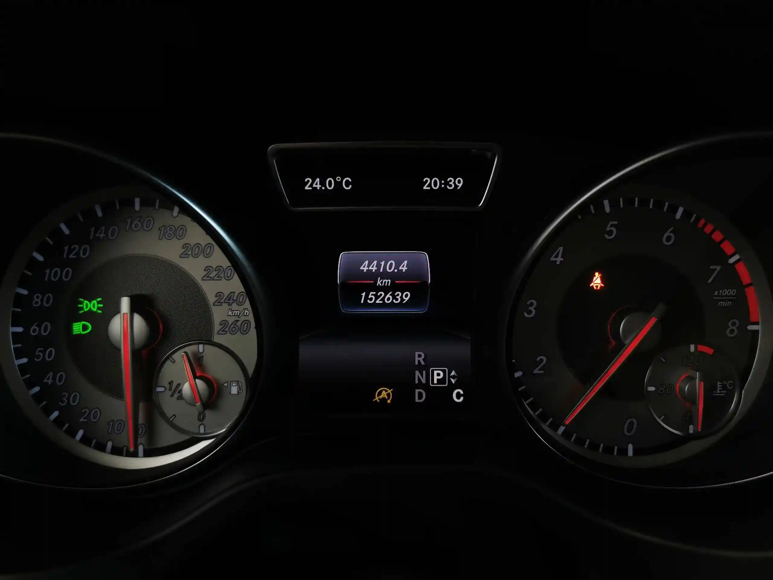 Mercedes-Benz GLA 2016