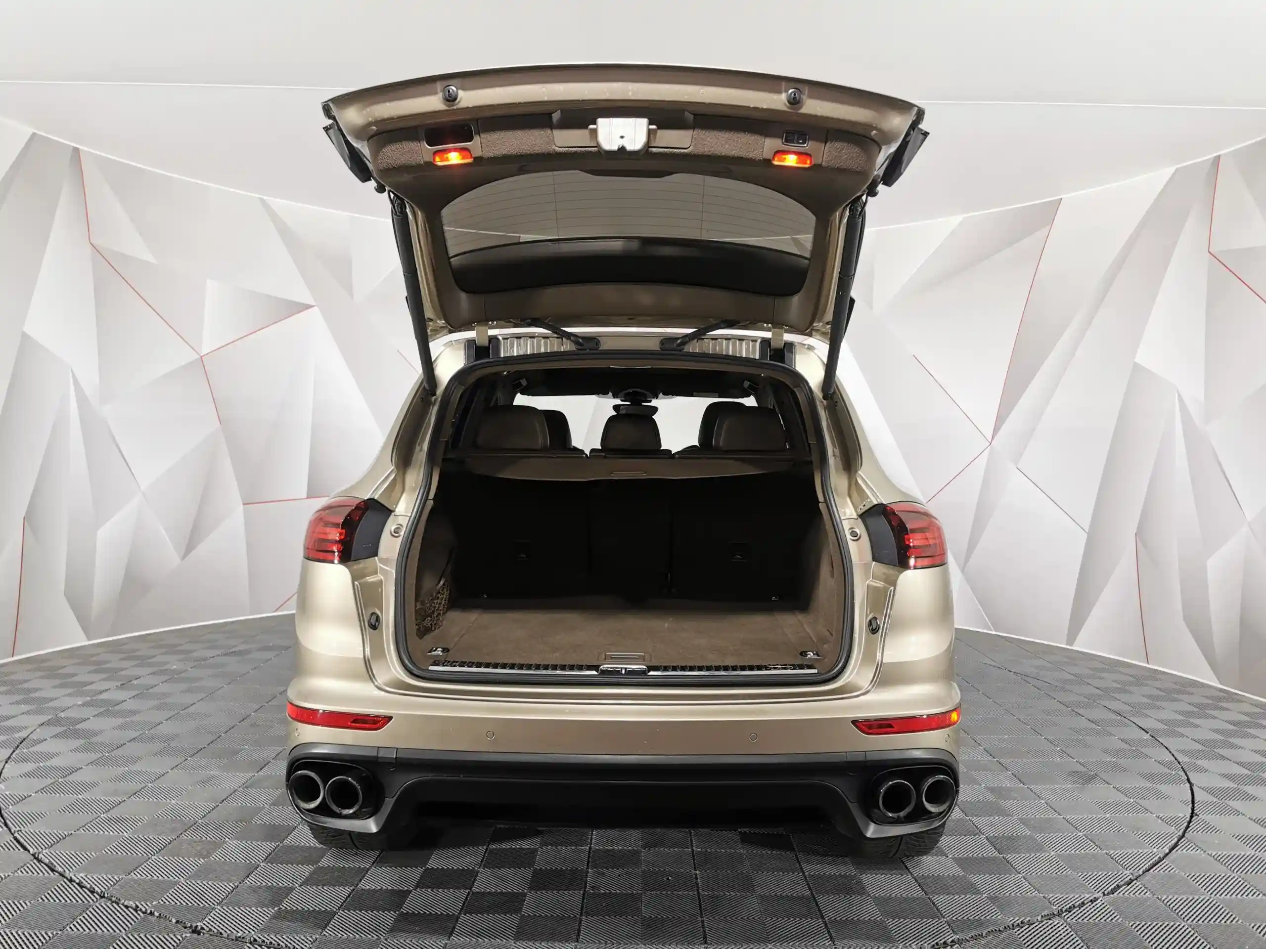 Porsche Cayenne 2016