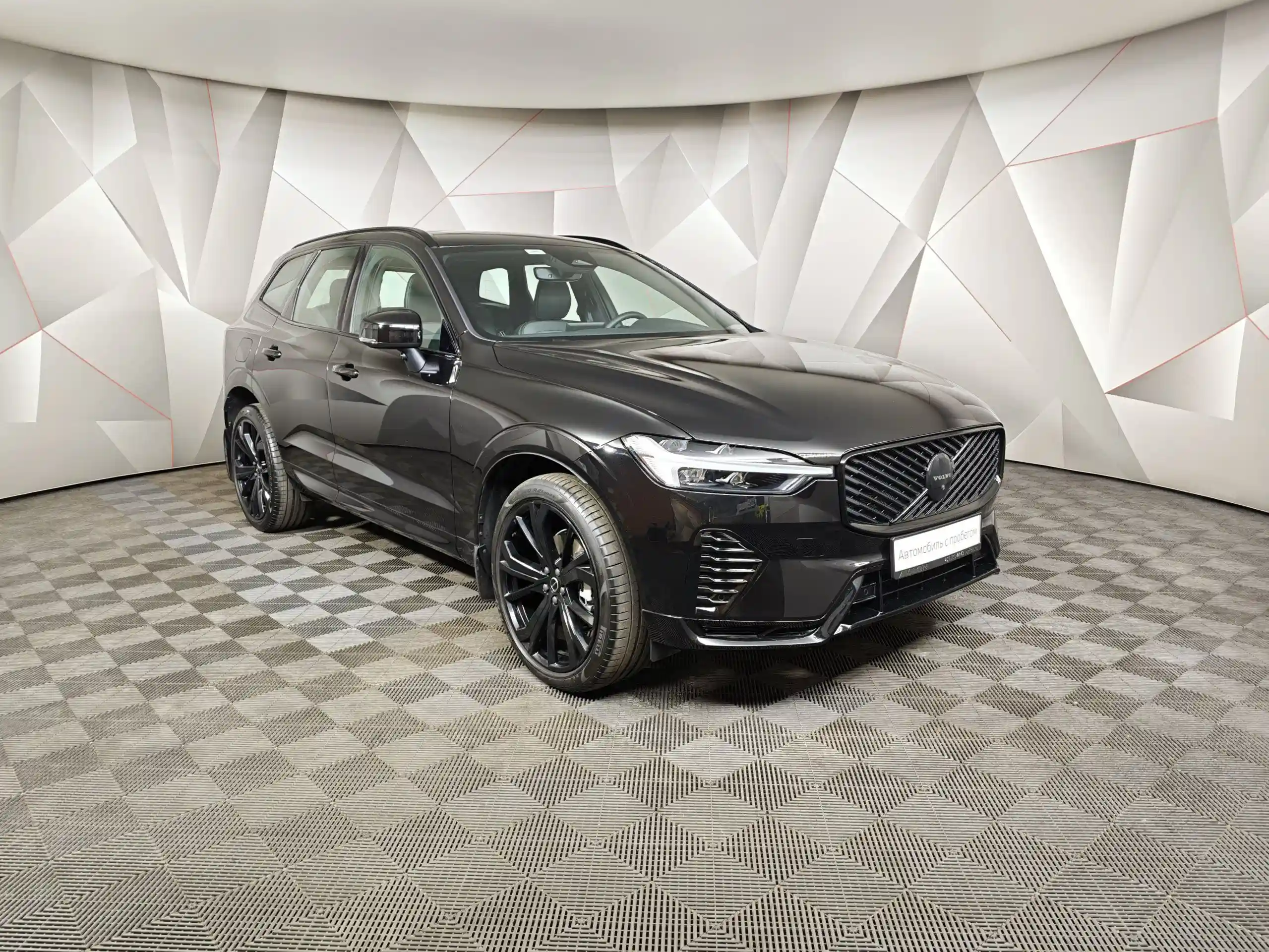 Volvo XC60 2025