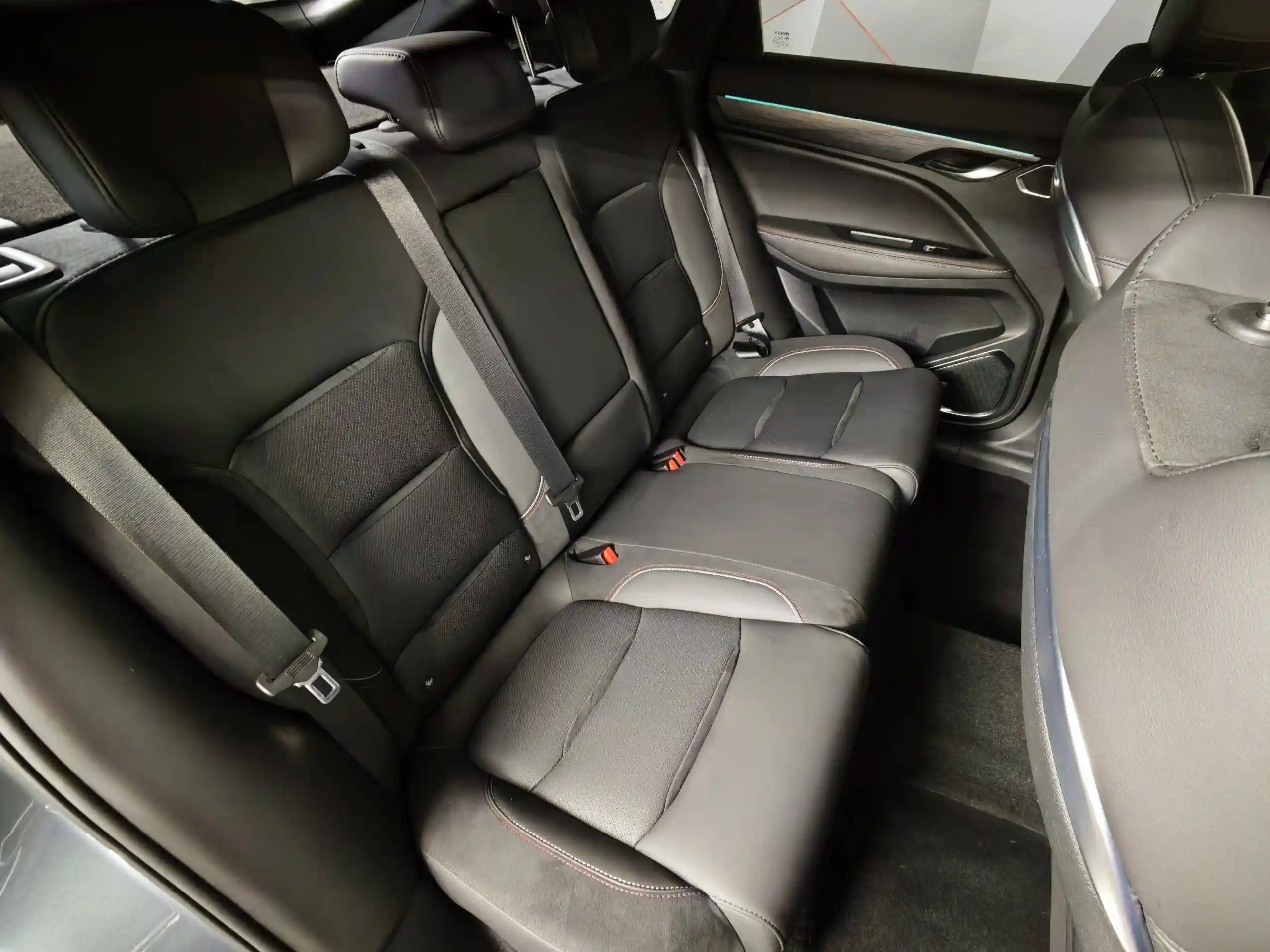 Geely Tugella 2023