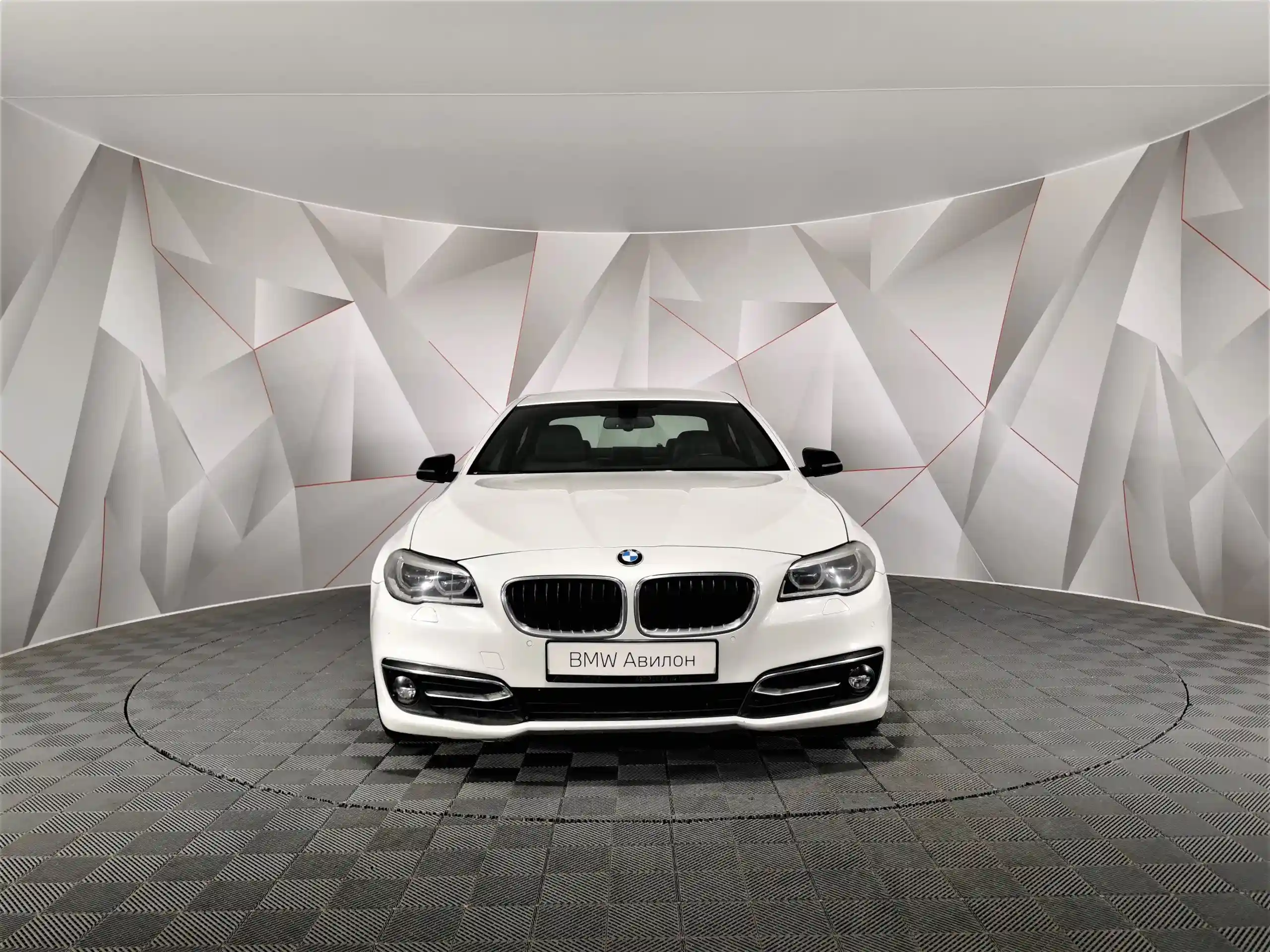 BMW 5 серия 2015