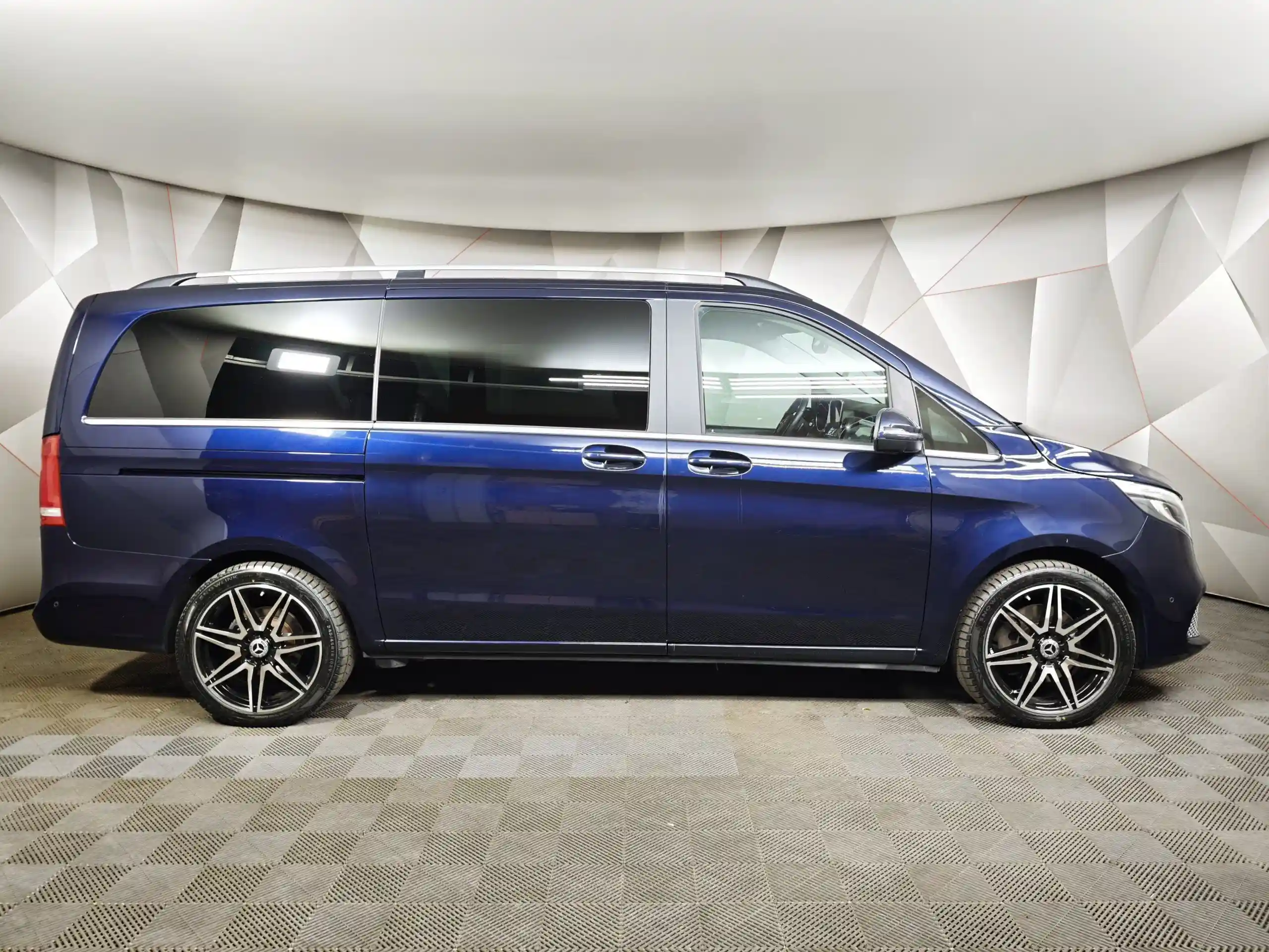 Mercedes-Benz V-Класс 2020