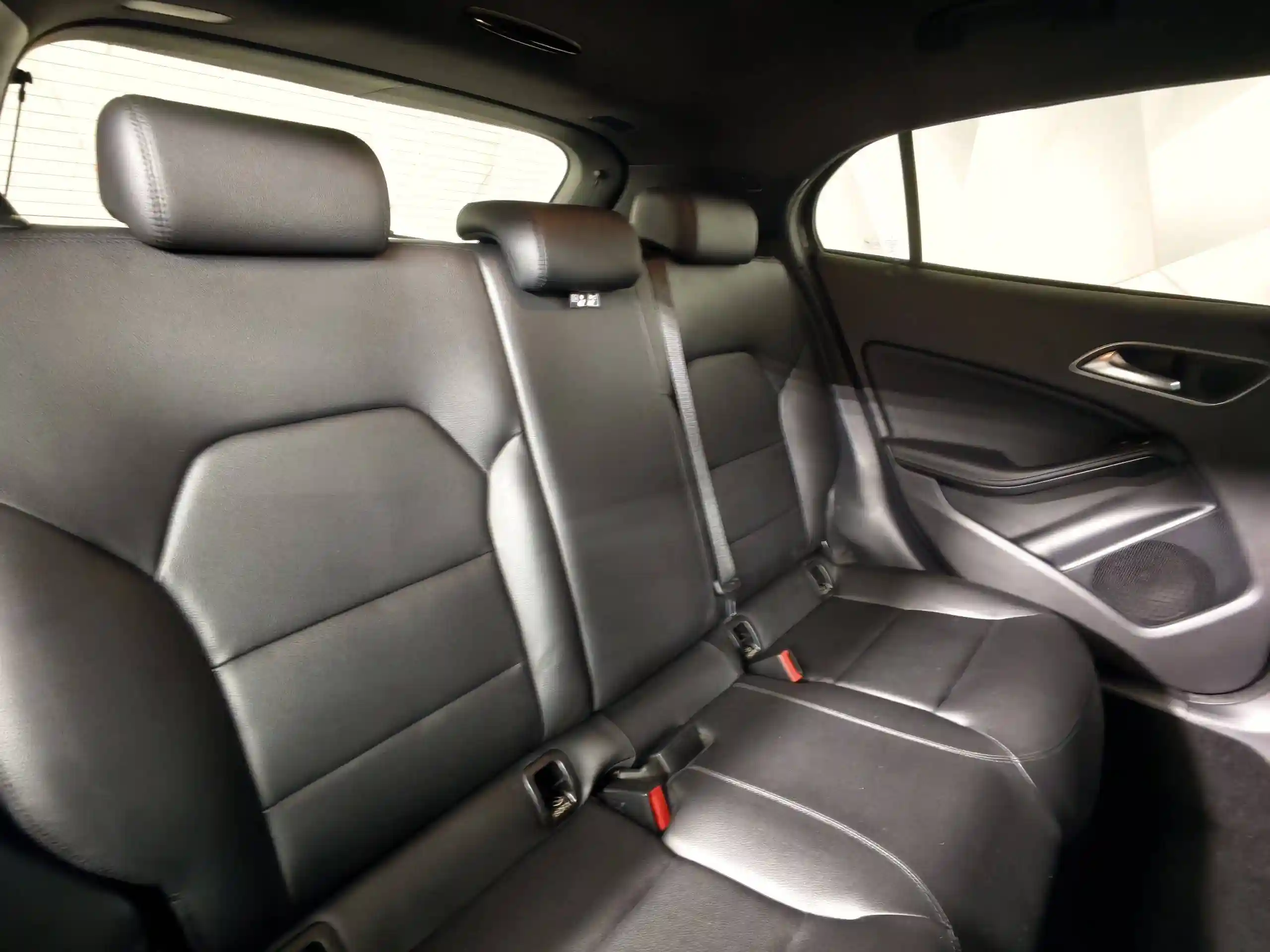 Mercedes-Benz GLA 2014