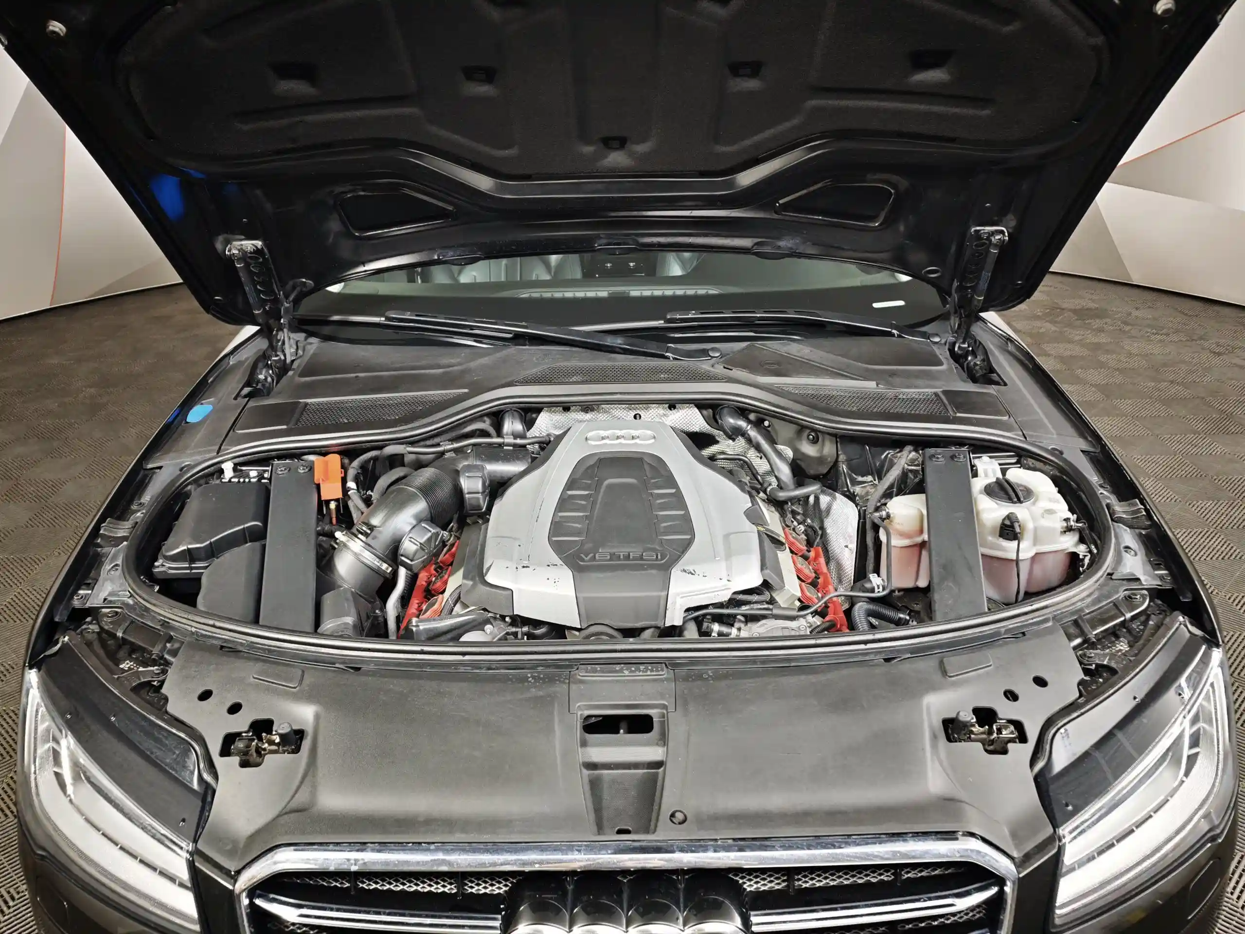 Audi A8 2015