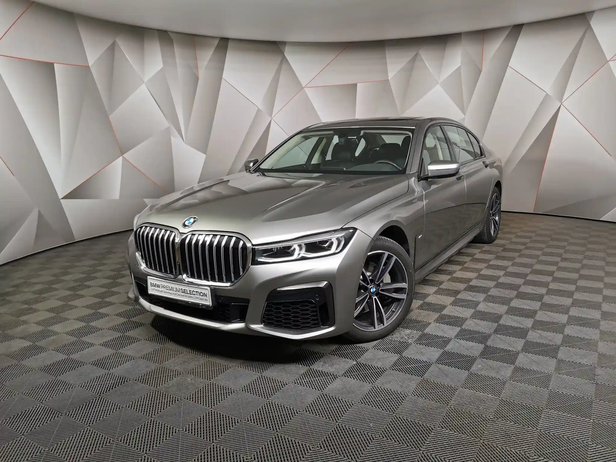 BMW 7 серия 2021