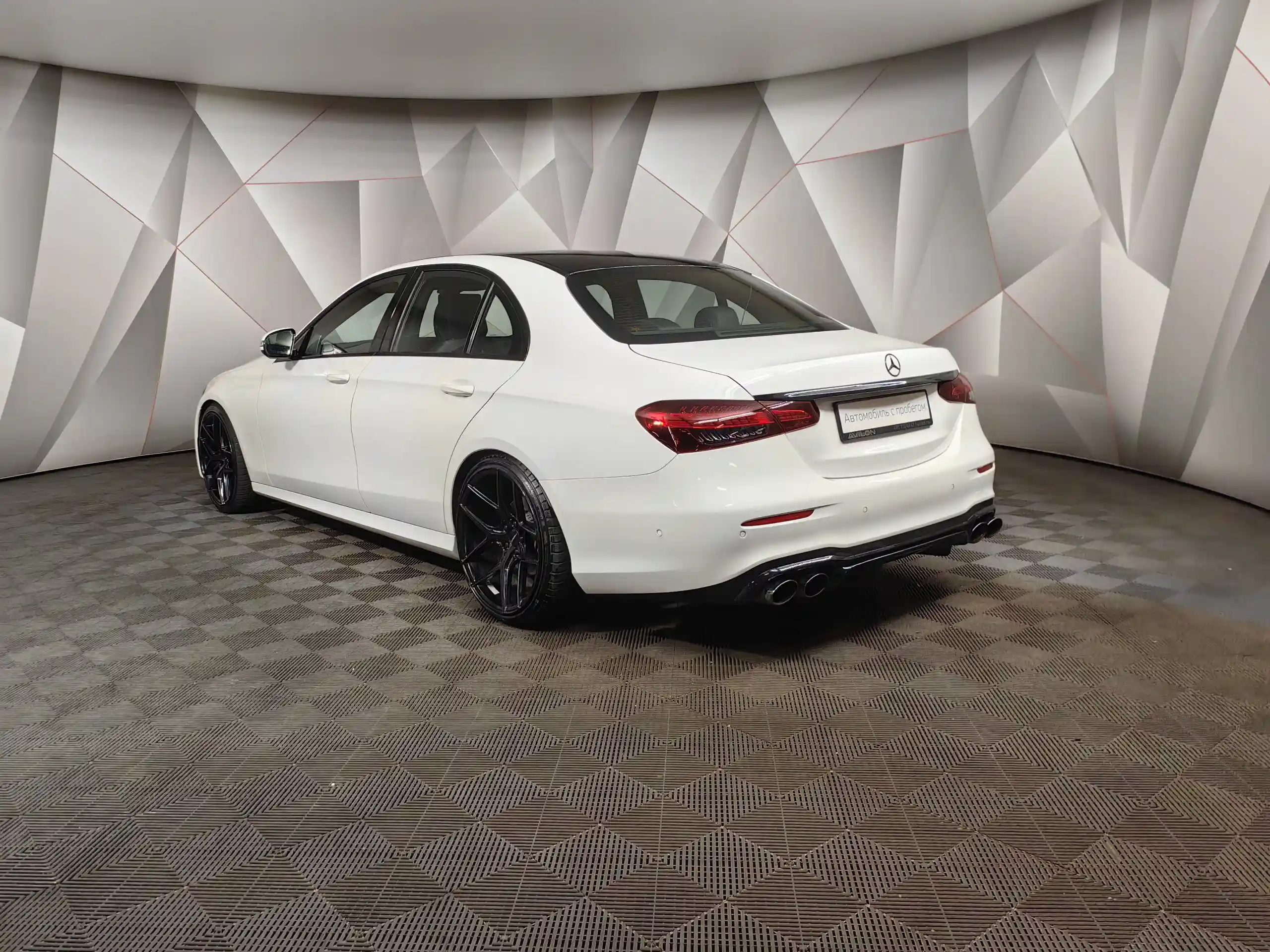 Mercedes-Benz E-Класс 2021