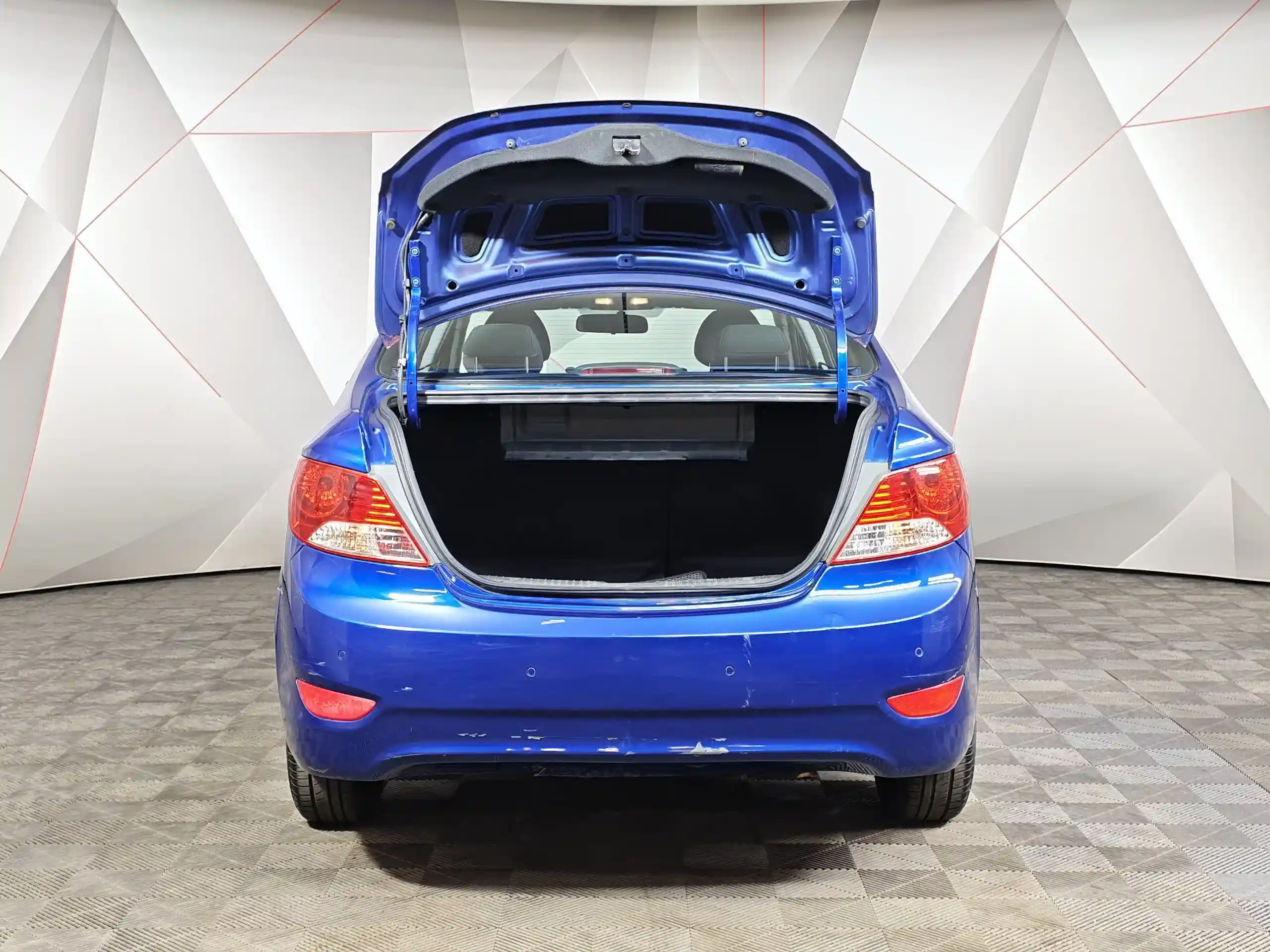 Hyundai Solaris 2012